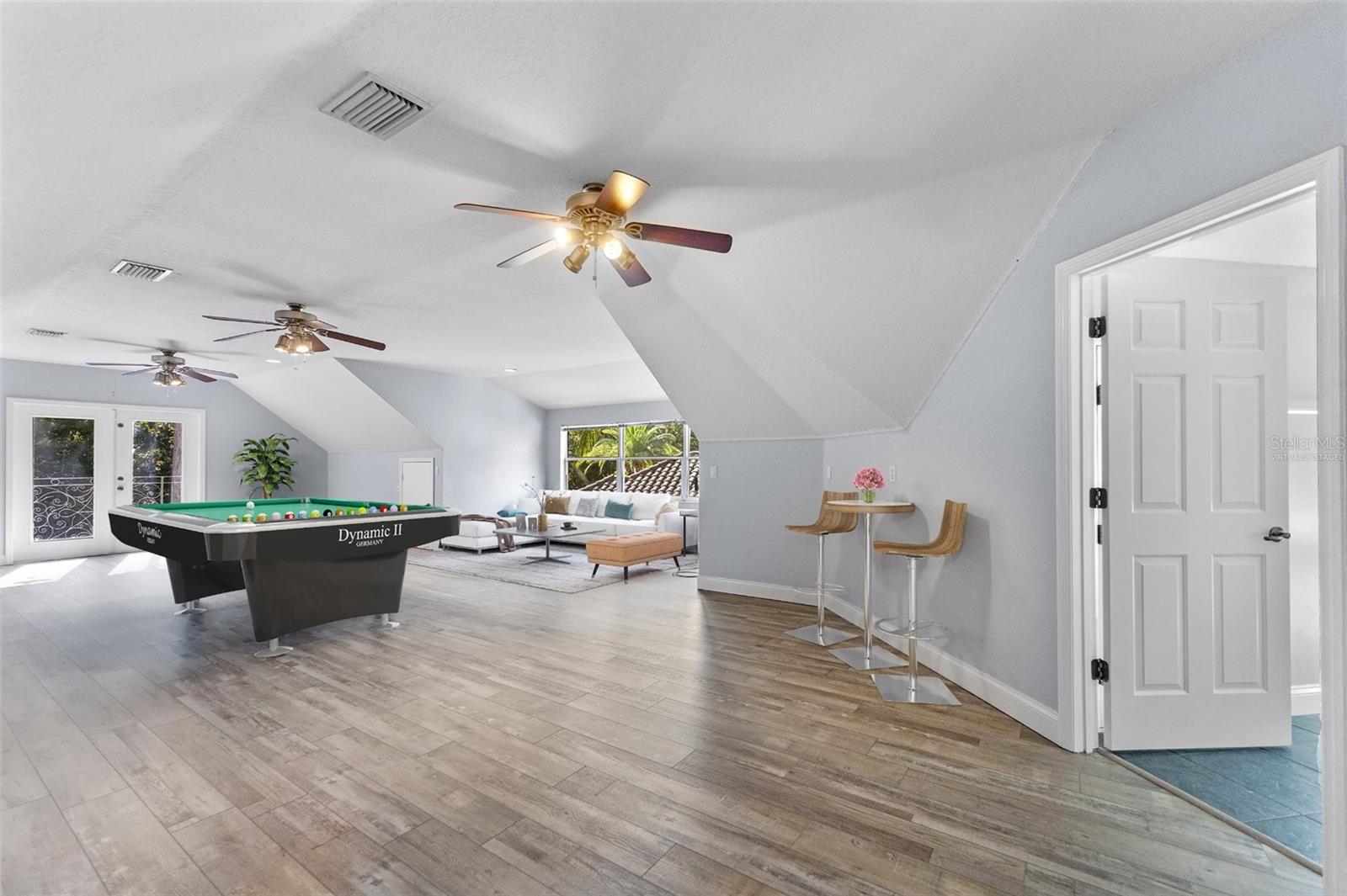 CHELSFORD HEIGHTS - Residential