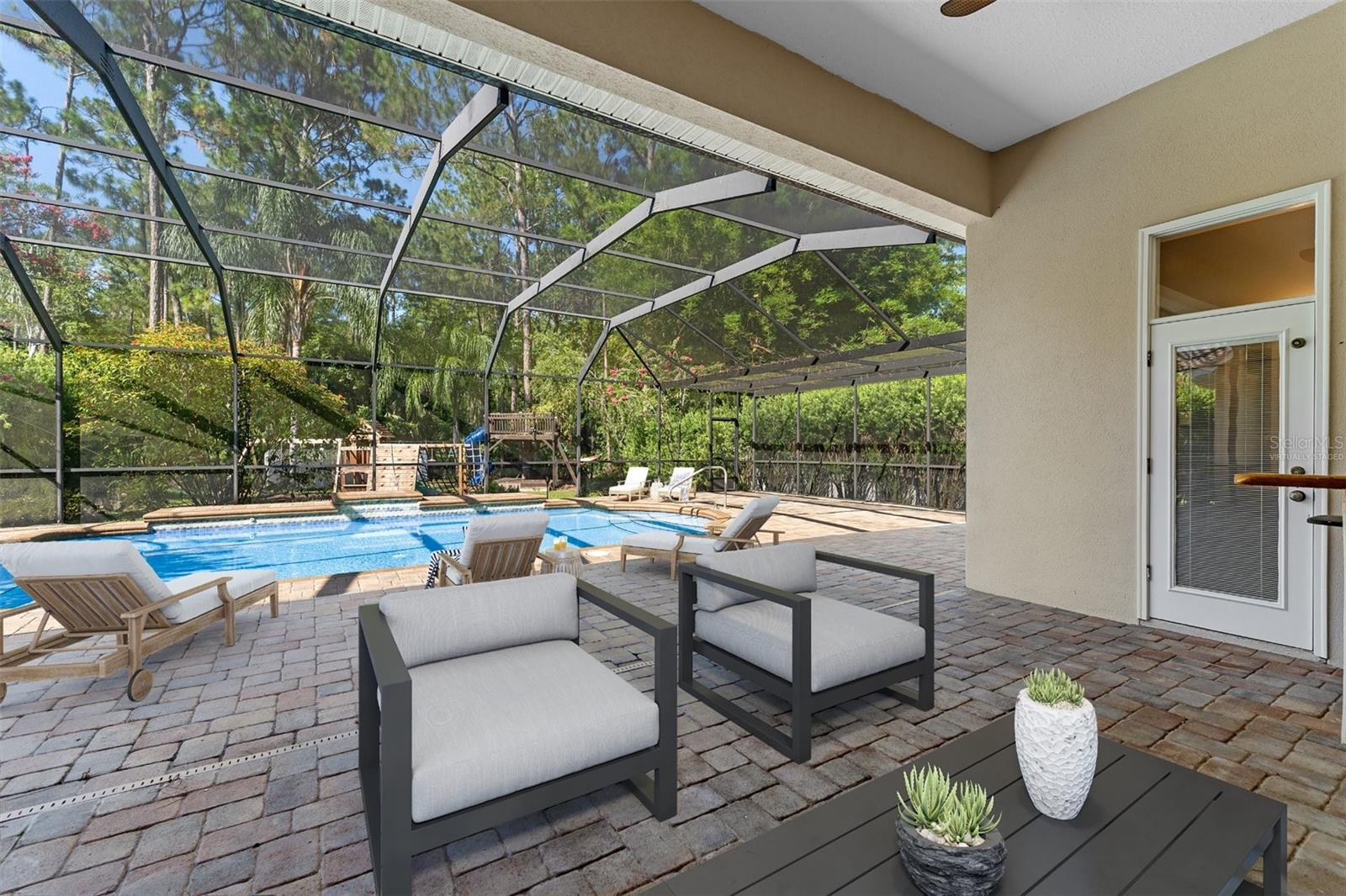 CHELSFORD HEIGHTS - Residential