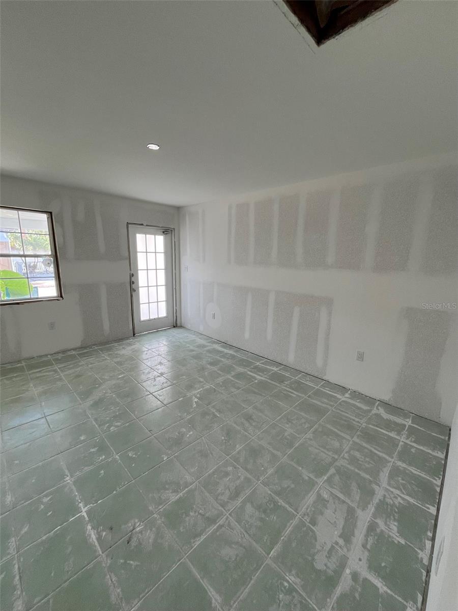 TRADEWINDS - Residential