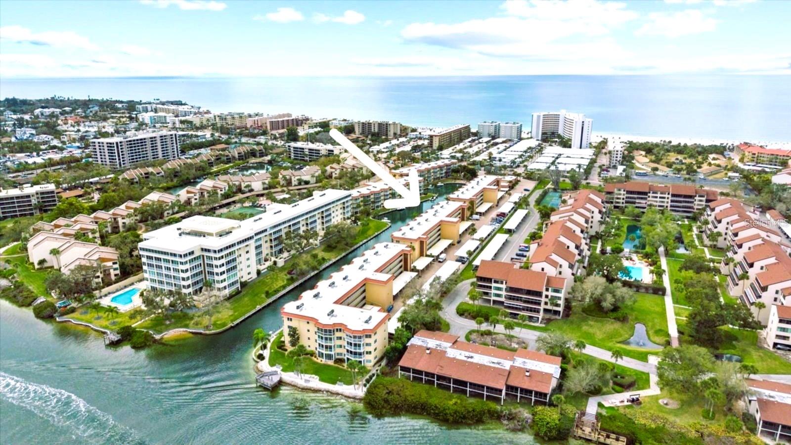 SIESTA HARBOR II - Residential