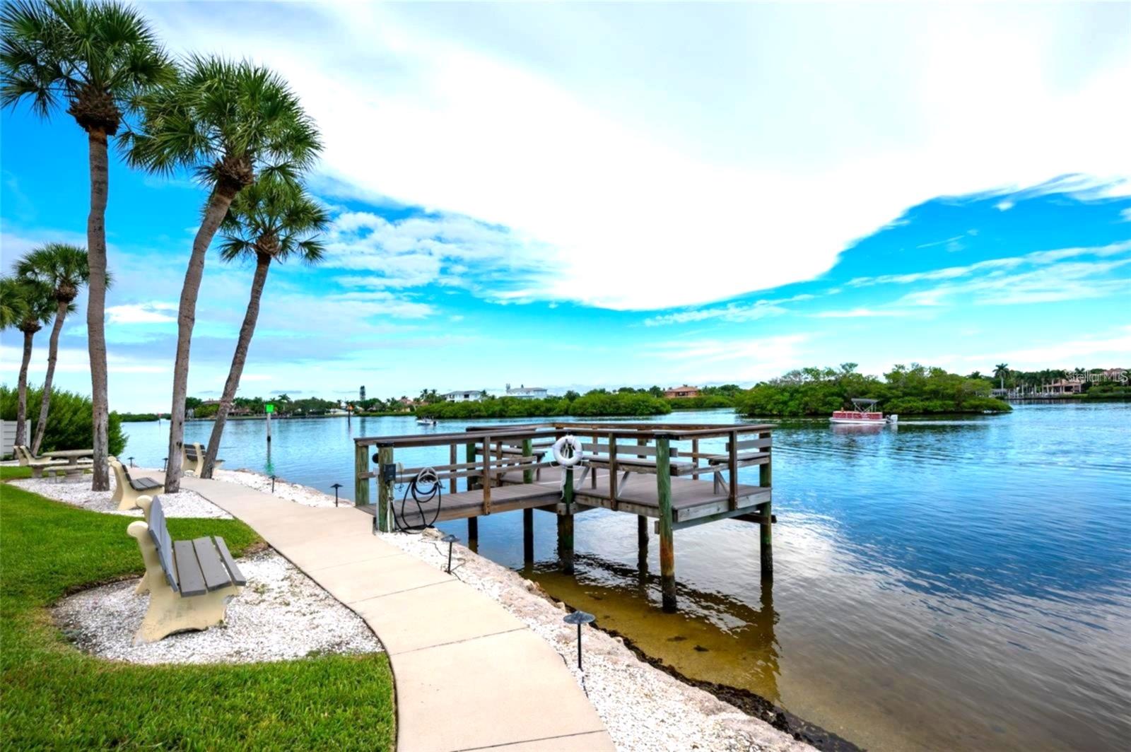 SIESTA HARBOR II - Residential