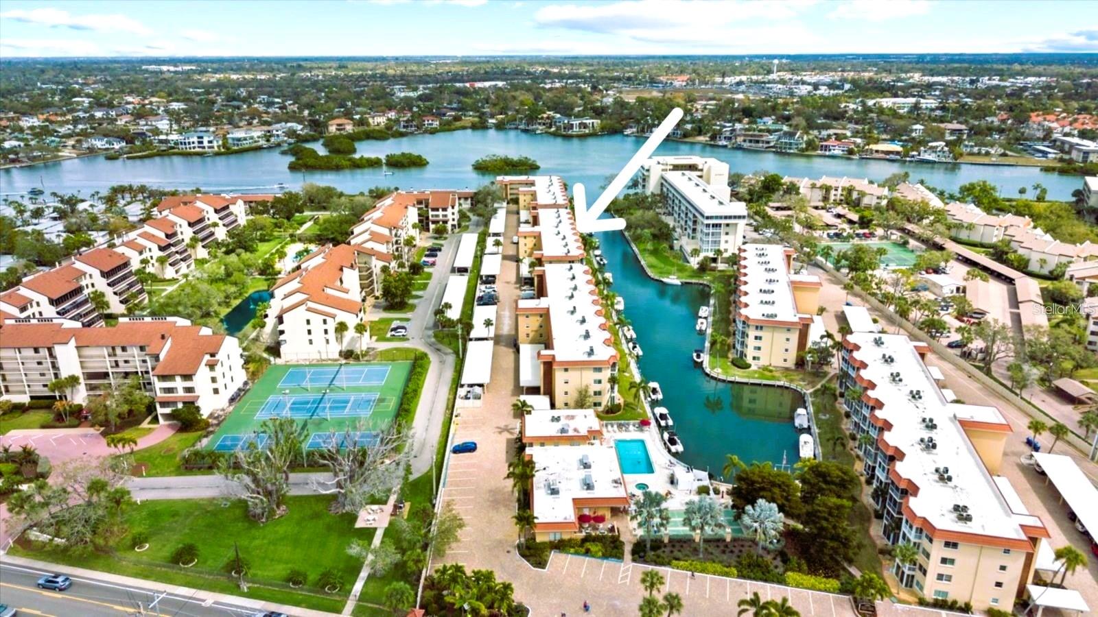 SIESTA HARBOR II - Residential