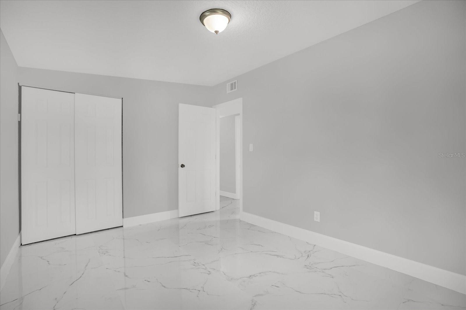 ACADEMY MANOR UNIT 01 - Residential