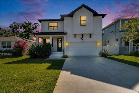 Photo of 7203 S West Shore Boulevard, Tampa, FL 33616 (MLS # TB8389877) Photo of 7203 S West Shore Boulevard, Tampa, FL 33616 (MLS # TB8389877)
