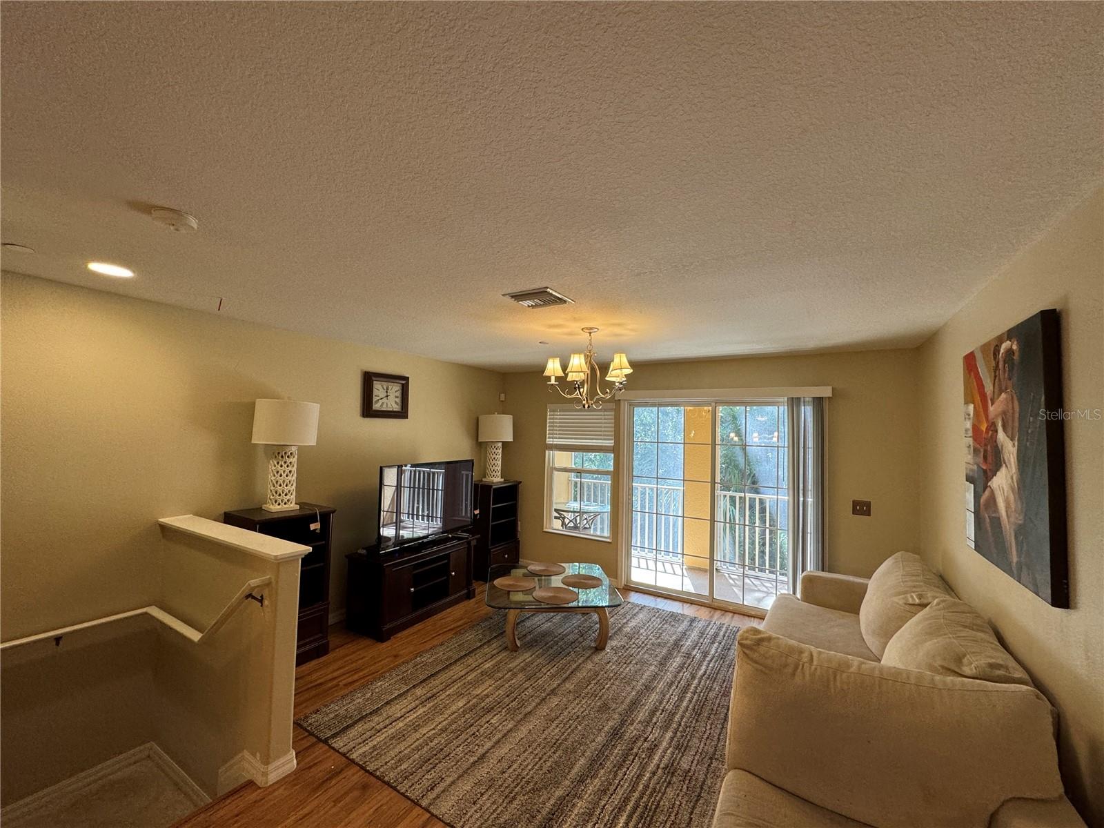 8807 WHITE SAGE LOOP 1903