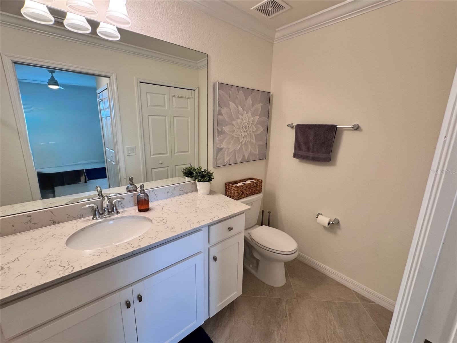 TERRACE VI AT LAKEWOOD NATIONAL PH I - Residential Lease