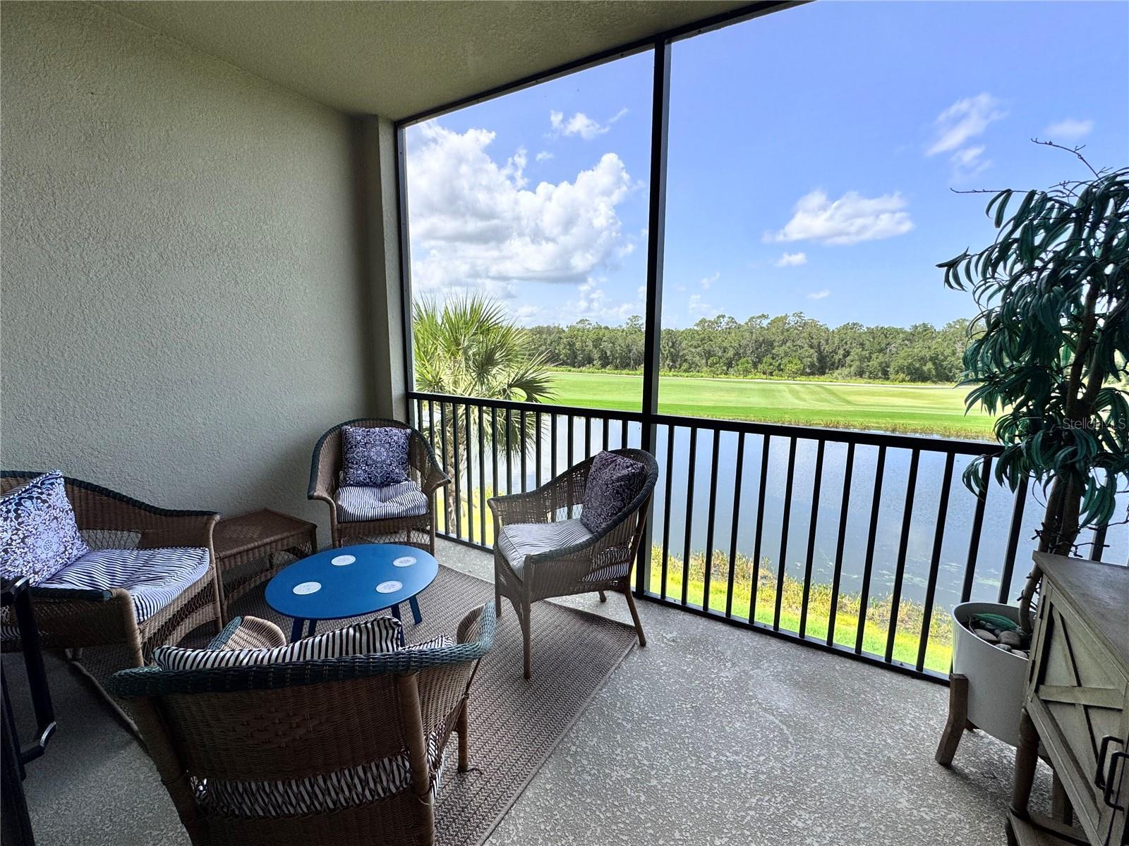 TERRACE VI AT LAKEWOOD NATIONAL PH I - Residential Lease