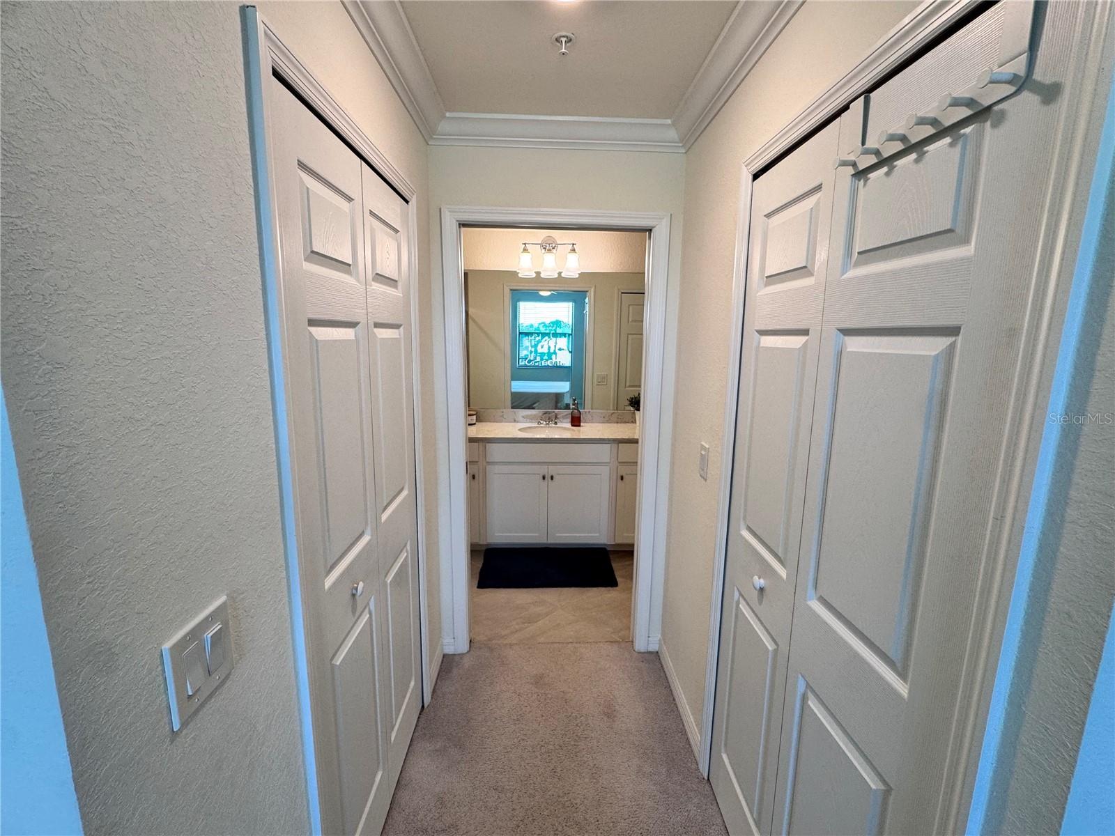 TERRACE VI AT LAKEWOOD NATIONAL PH I - Residential Lease