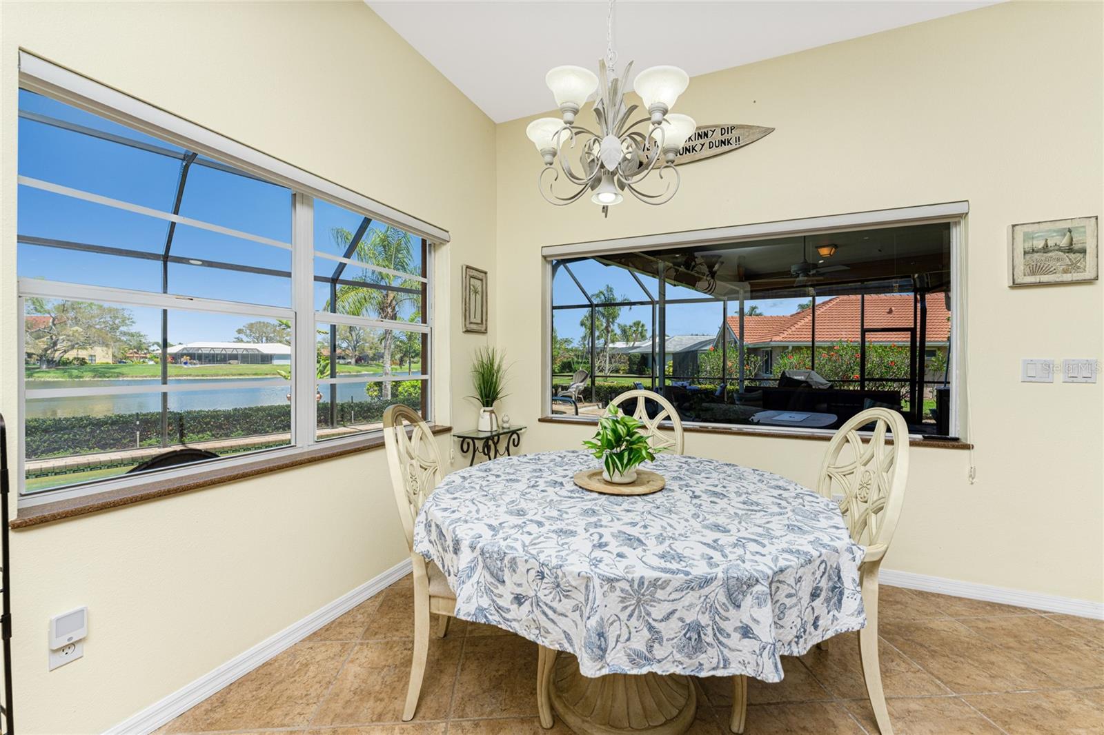 ENGLEWOOD ISLES SUB - Residential