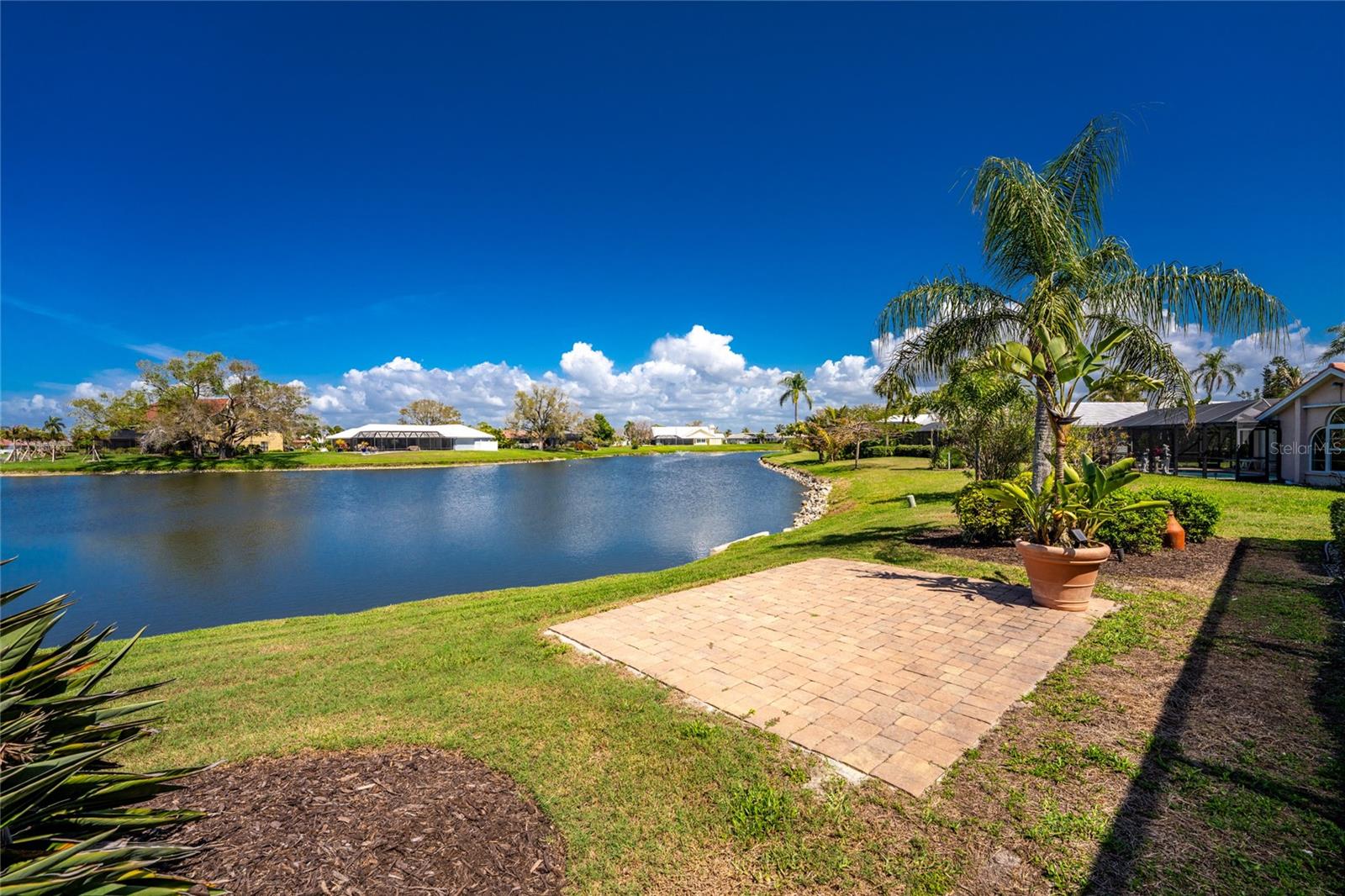 ENGLEWOOD ISLES SUB - Residential