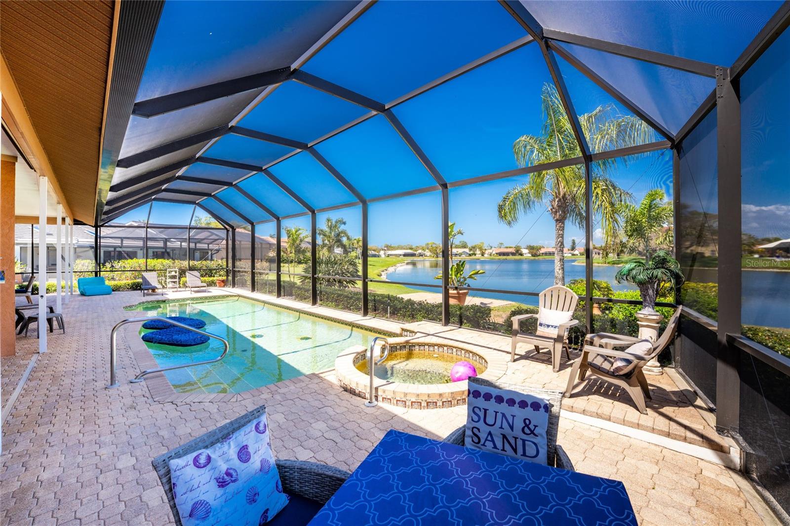 ENGLEWOOD ISLES SUB - Residential