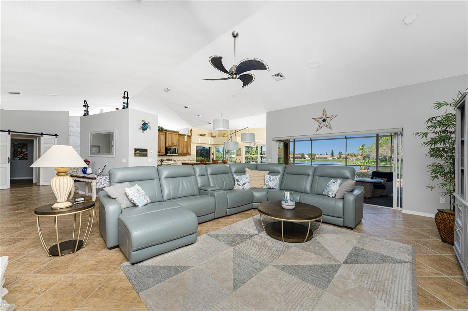 ENGLEWOOD ISLES SUB - Residential