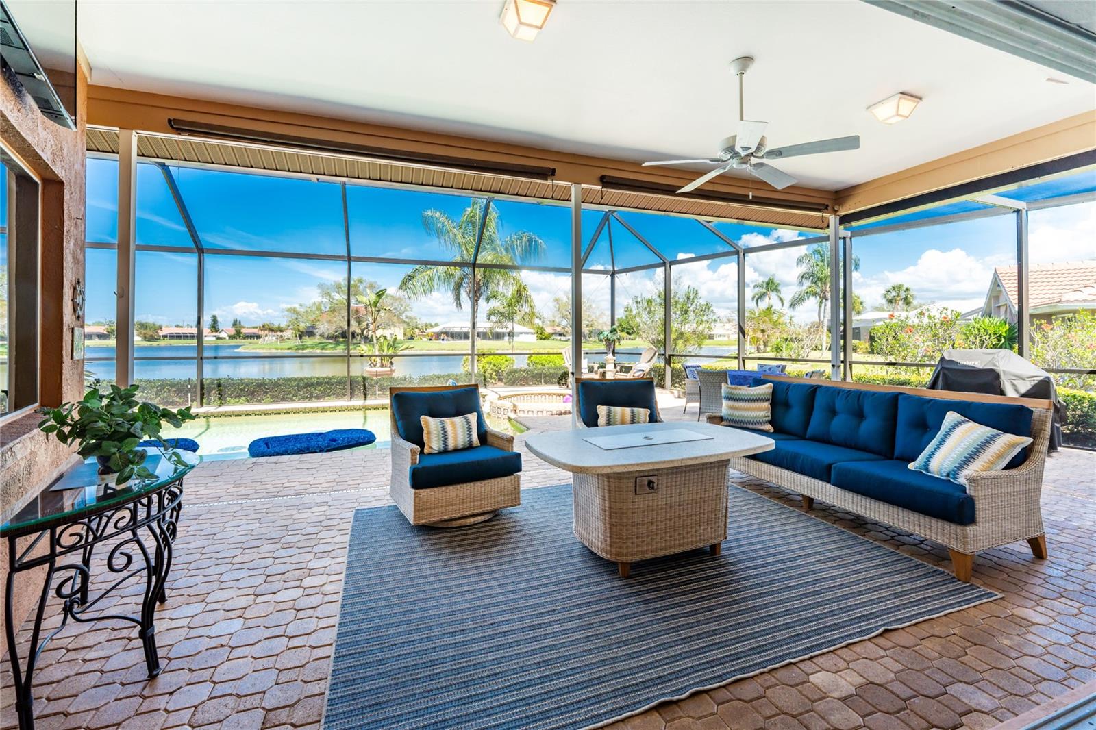 ENGLEWOOD ISLES SUB - Residential