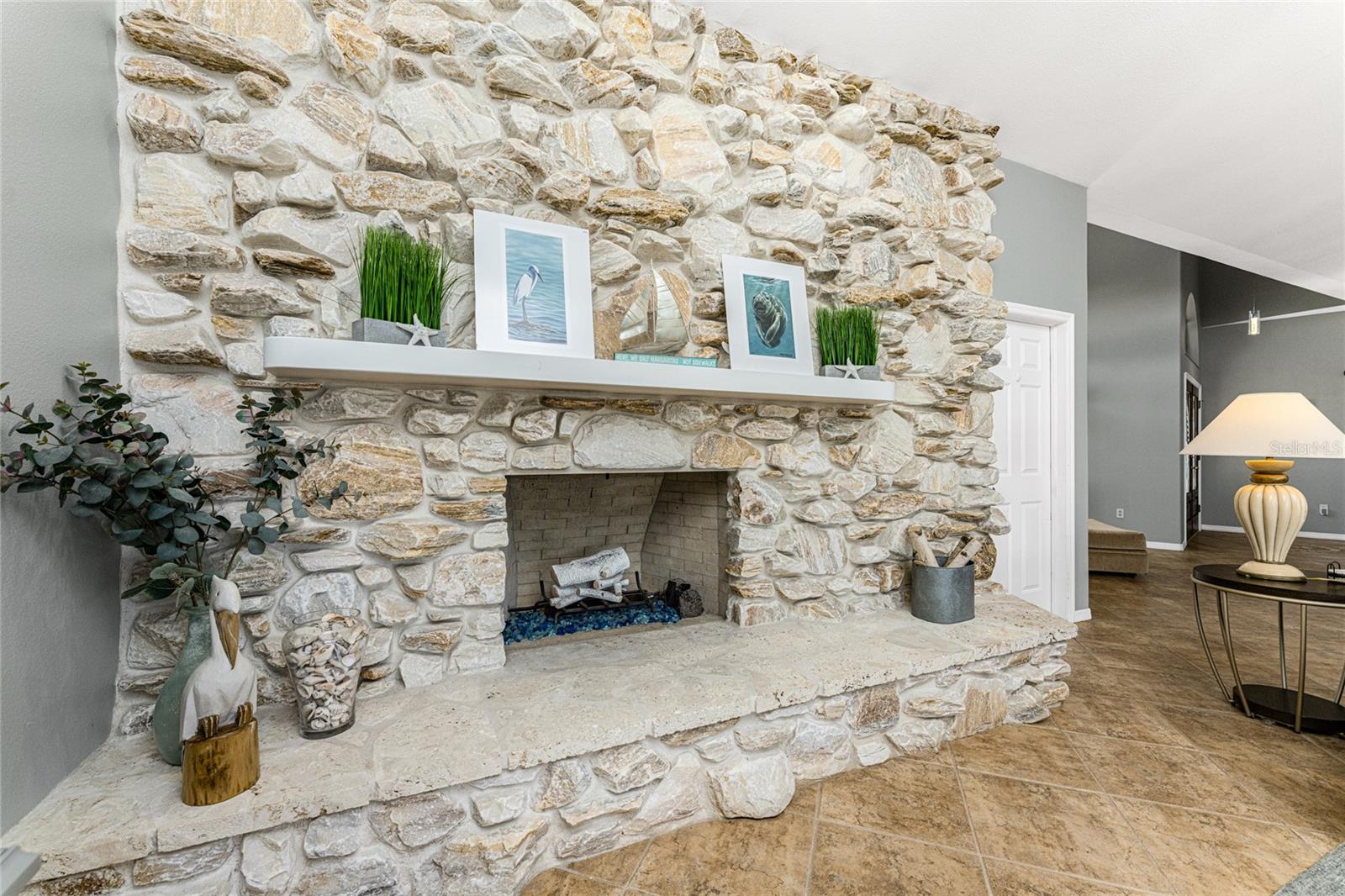 ENGLEWOOD ISLES SUB - Residential