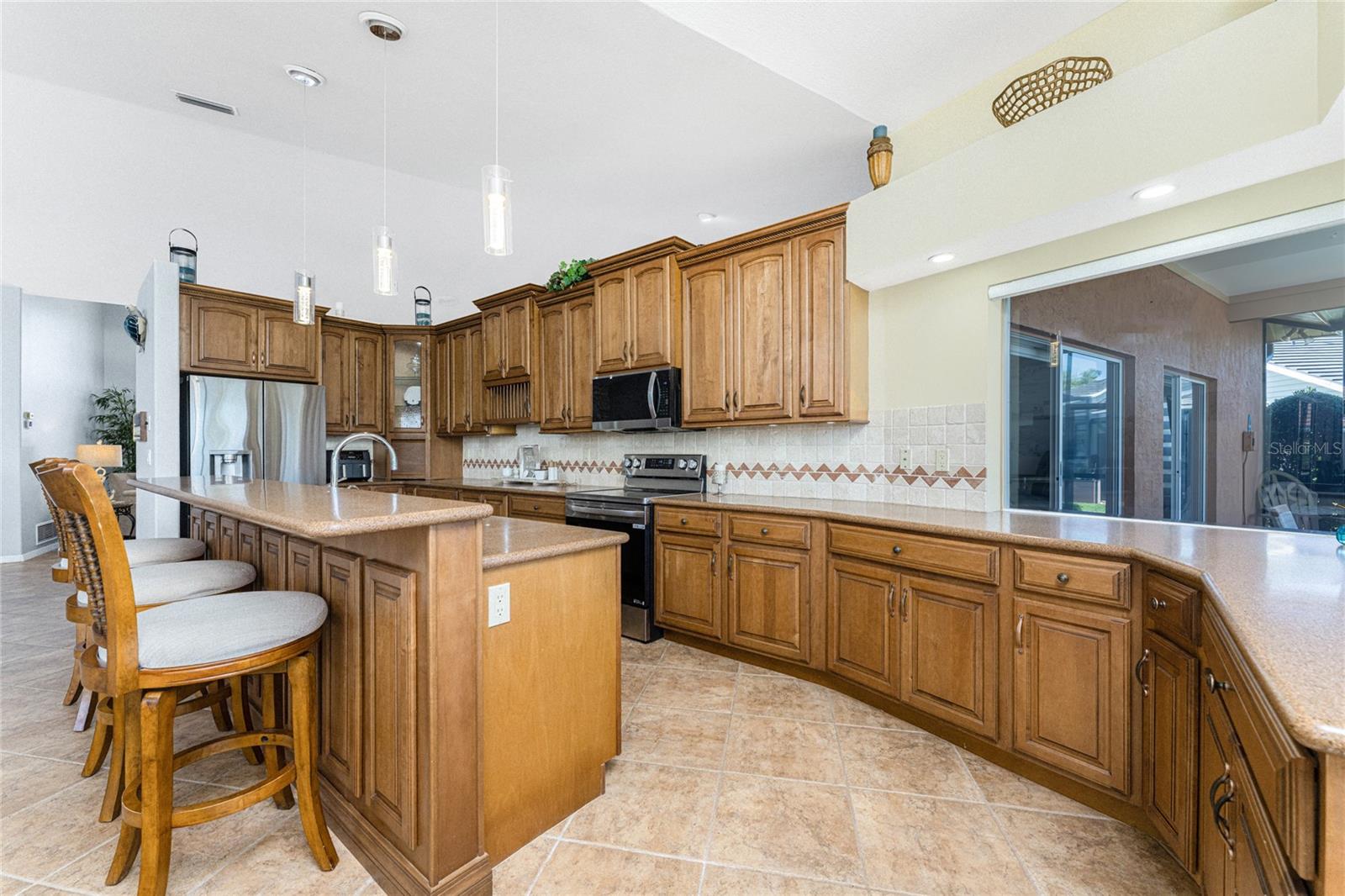 ENGLEWOOD ISLES SUB - Residential