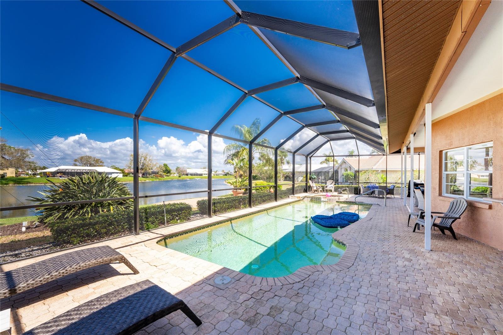 ENGLEWOOD ISLES SUB - Residential