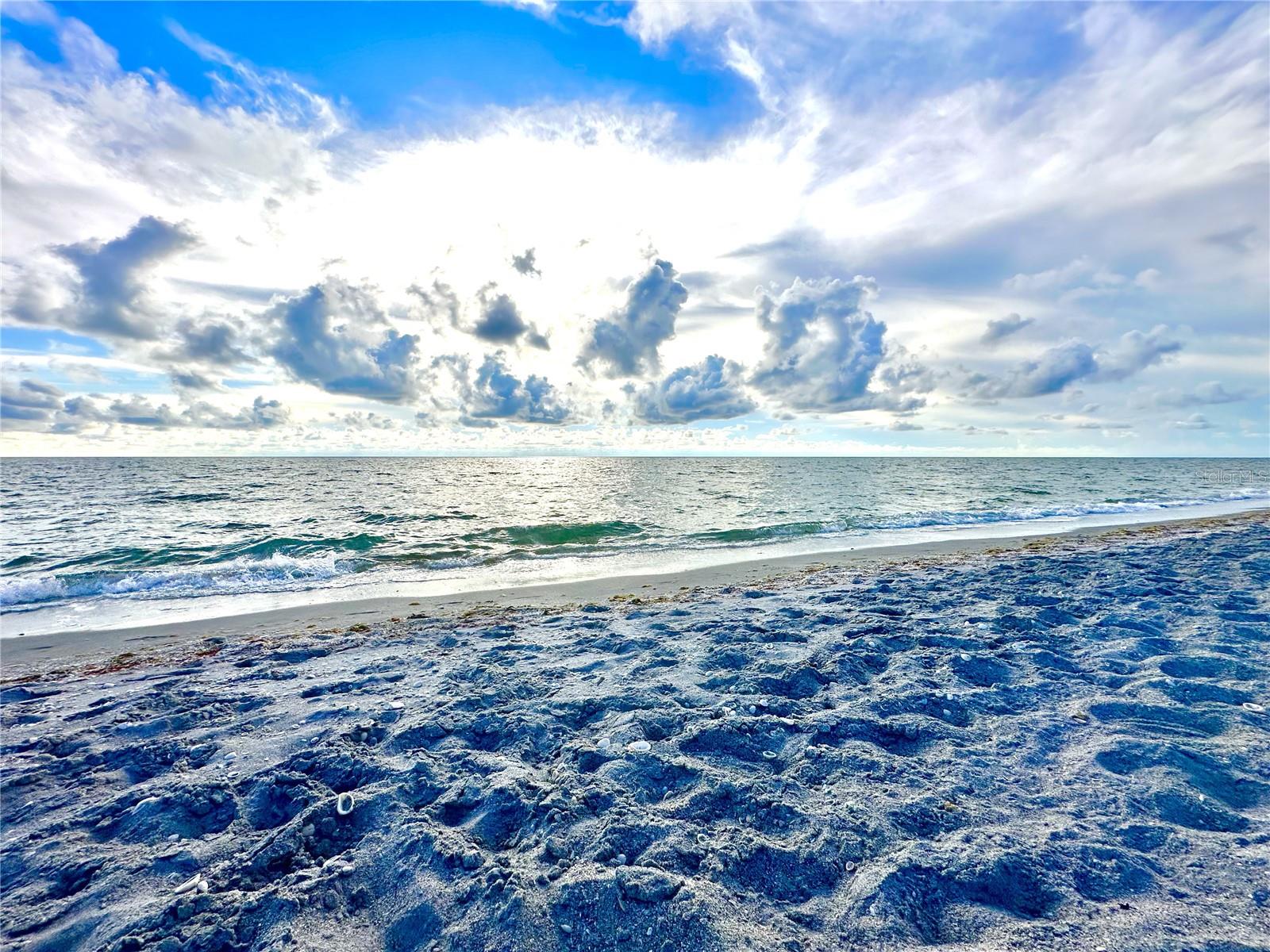 ENGLEWOOD ISLES SUB - Residential