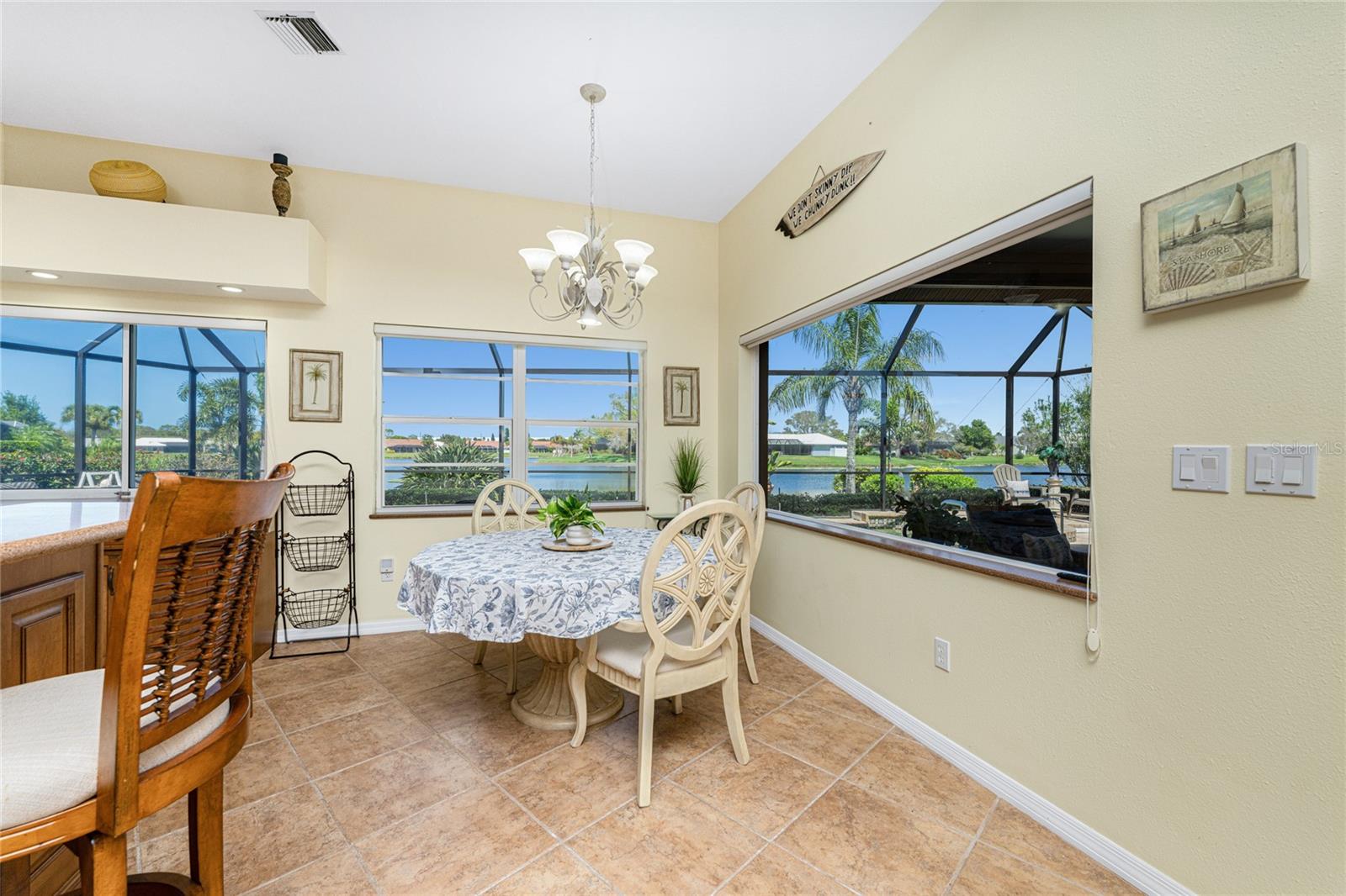 ENGLEWOOD ISLES SUB - Residential