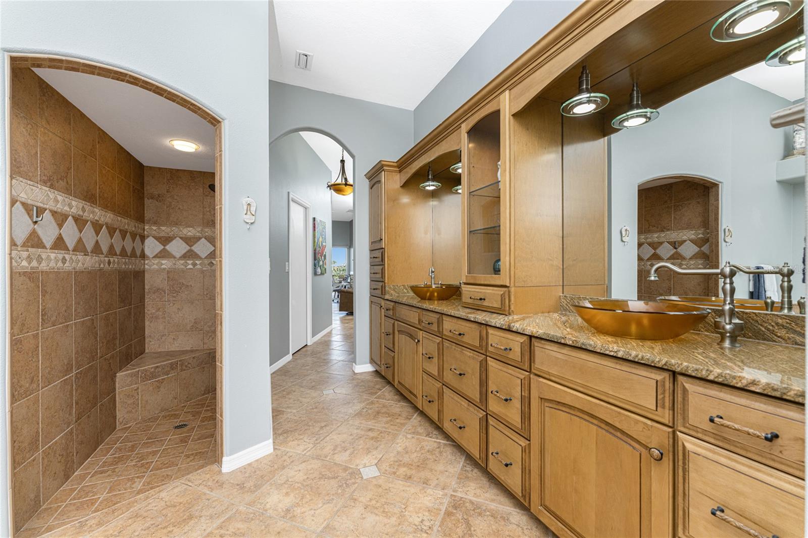 ENGLEWOOD ISLES SUB - Residential