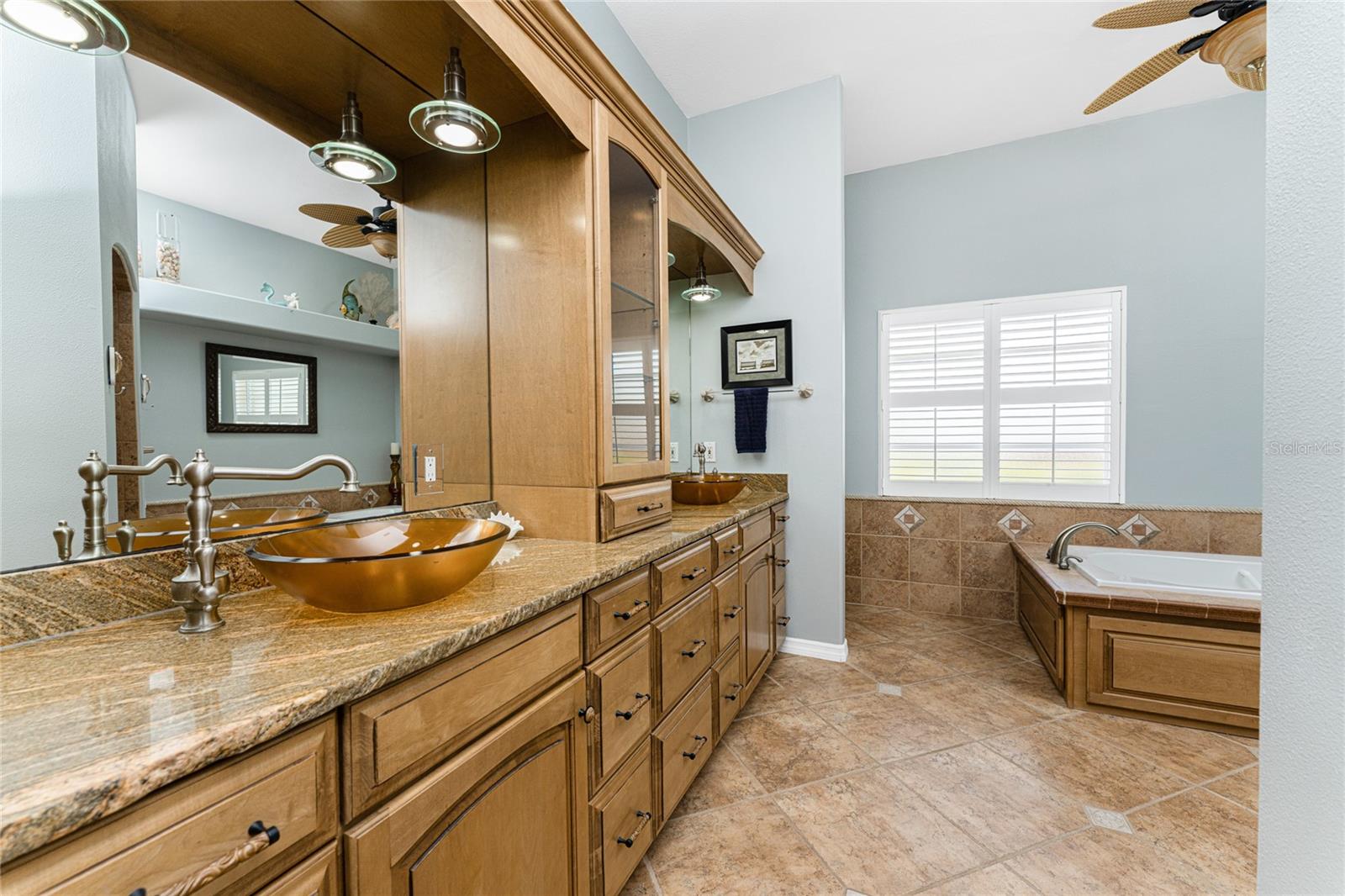 ENGLEWOOD ISLES SUB - Residential