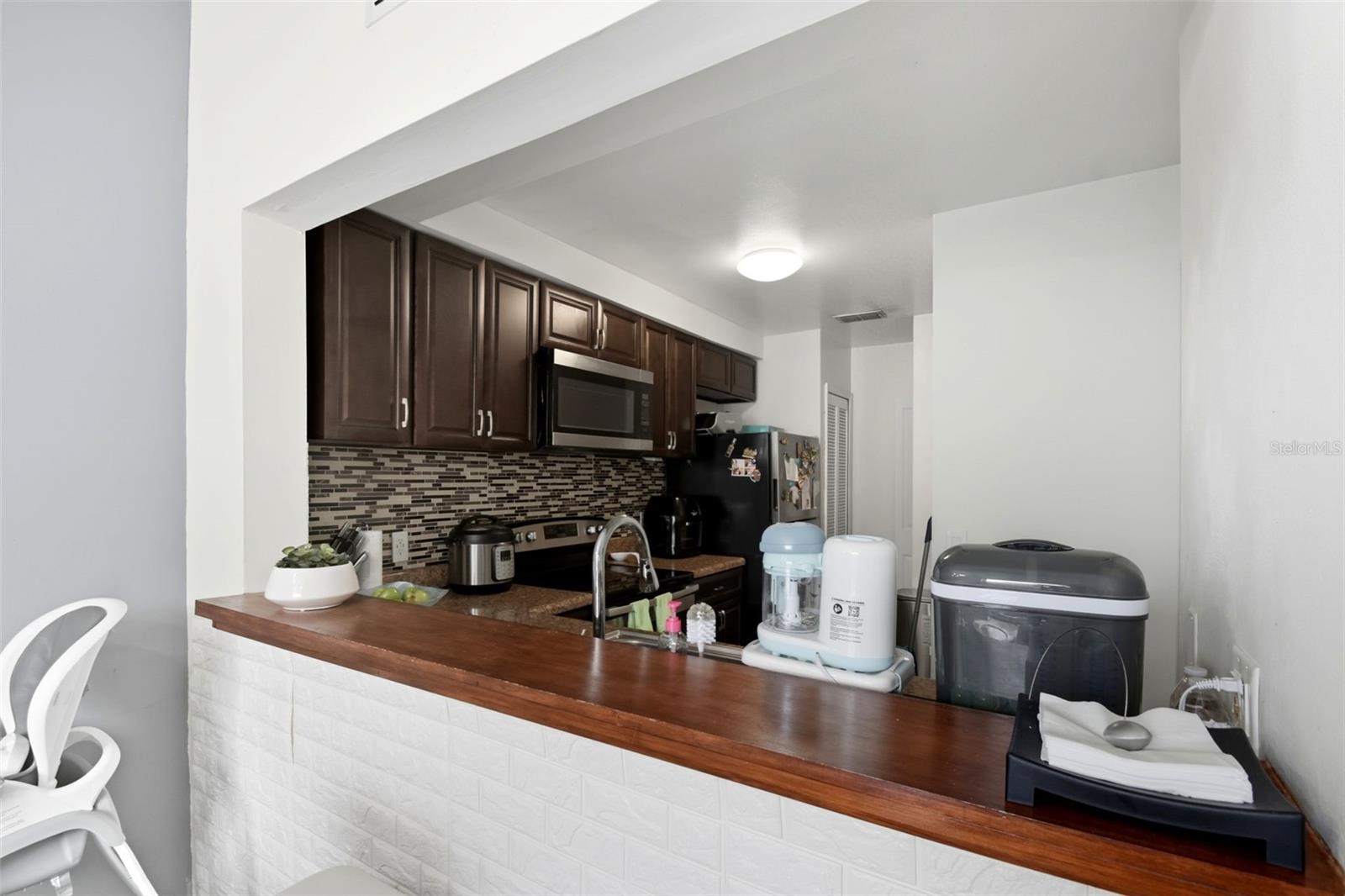 CENTRE COURT CONDO 01 PH 01 - Residential