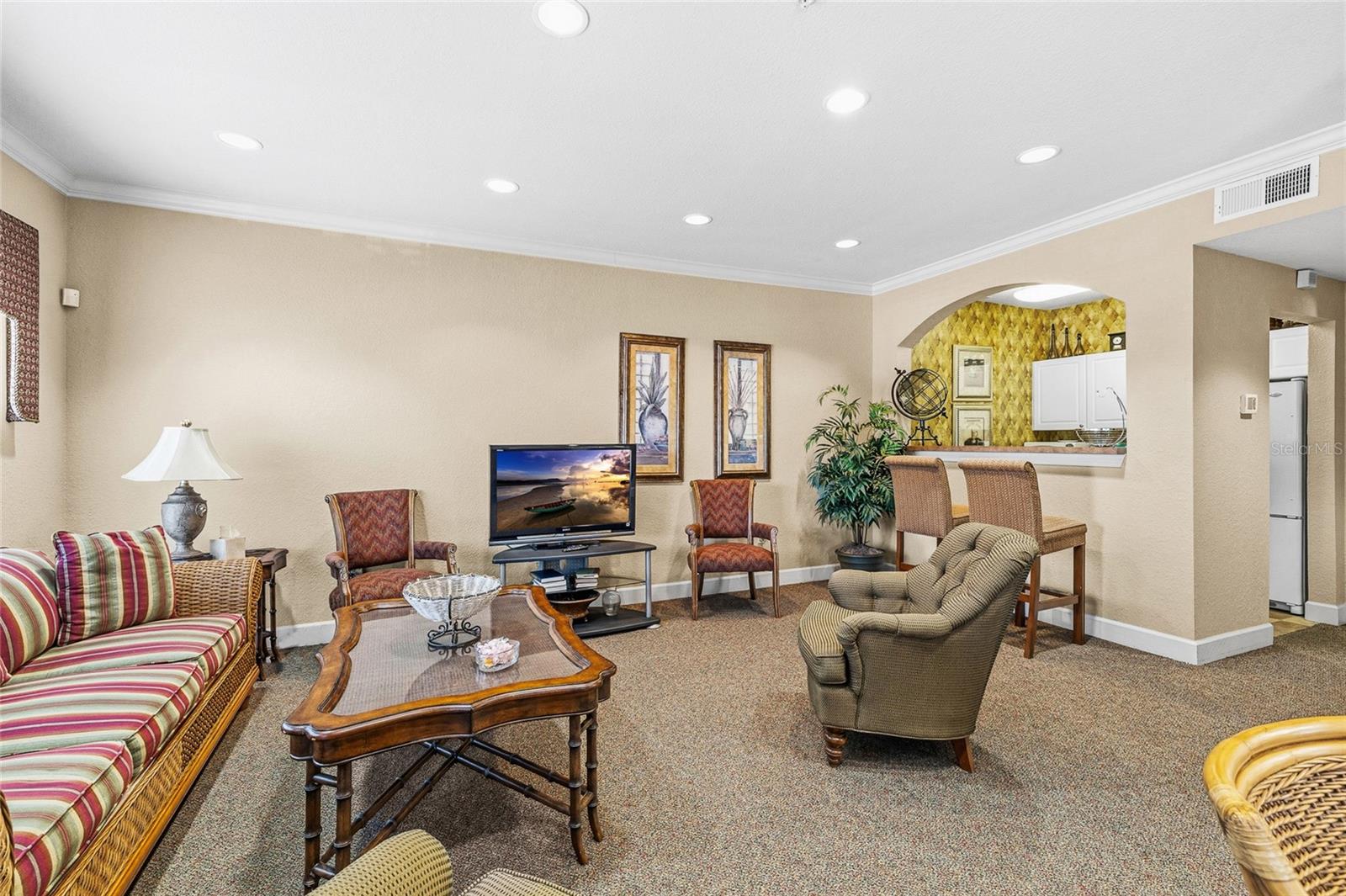 RESIDENCE AT RENAISSANCE - Residential