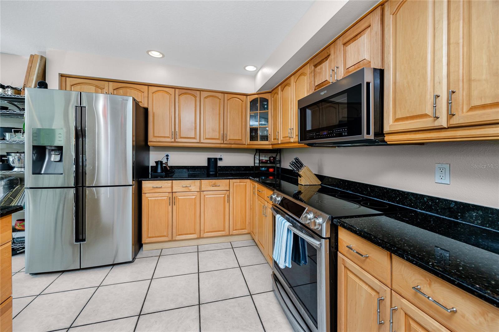 TIERRA VERDE UNIT 1 3RD REP - Residential