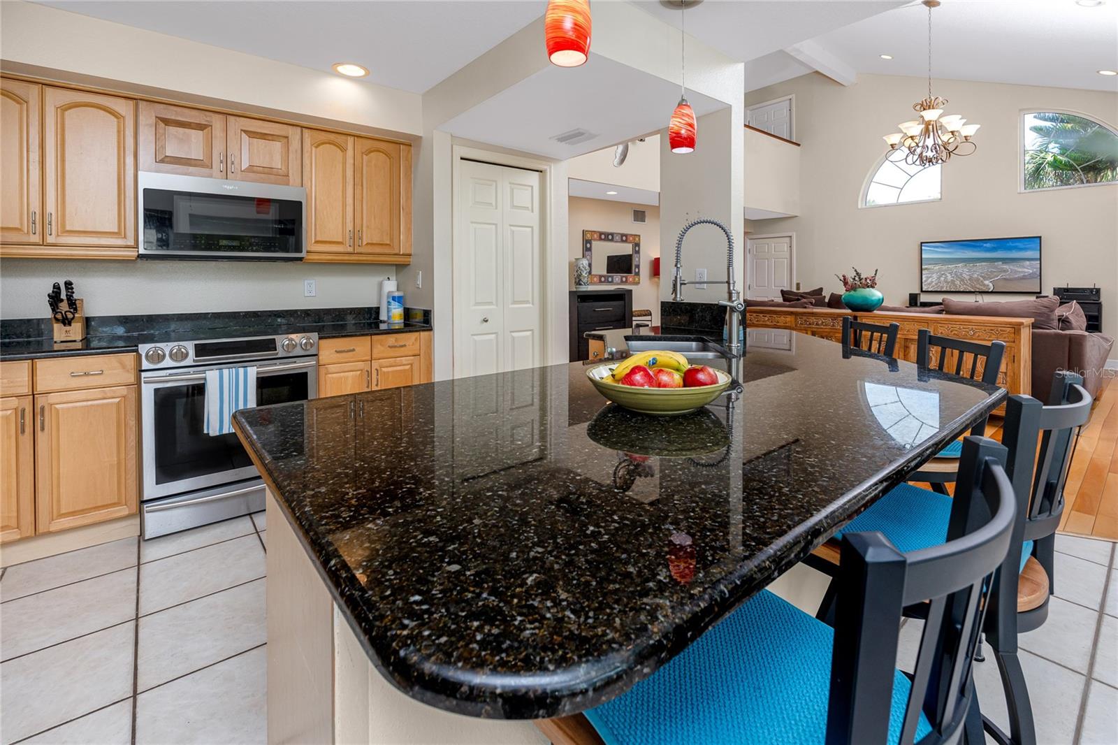 TIERRA VERDE UNIT 1 3RD REP - Residential