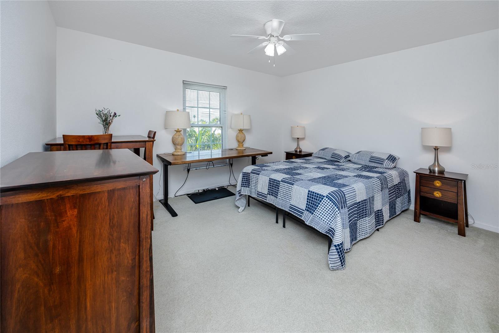 TIERRA VERDE UNIT 1 3RD REP - Residential