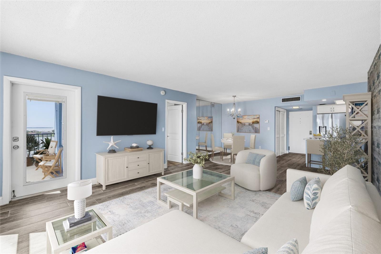 BAYWAY ISLES POINT BRITTANY FIVE - Residential