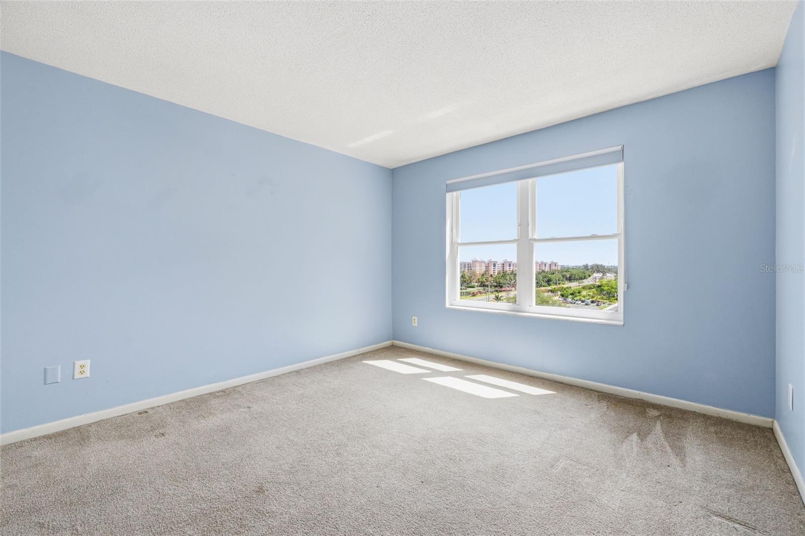 BAYWAY ISLES POINT BRITTANY FIVE - Residential