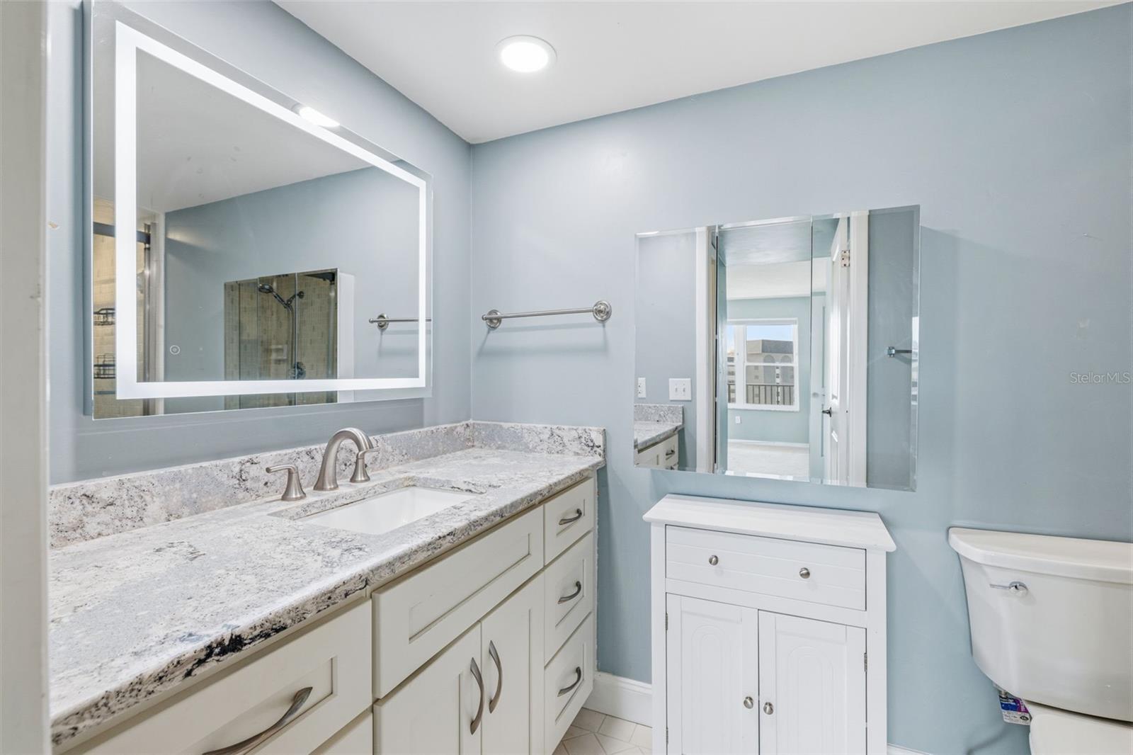 BAYWAY ISLES POINT BRITTANY FIVE - Residential