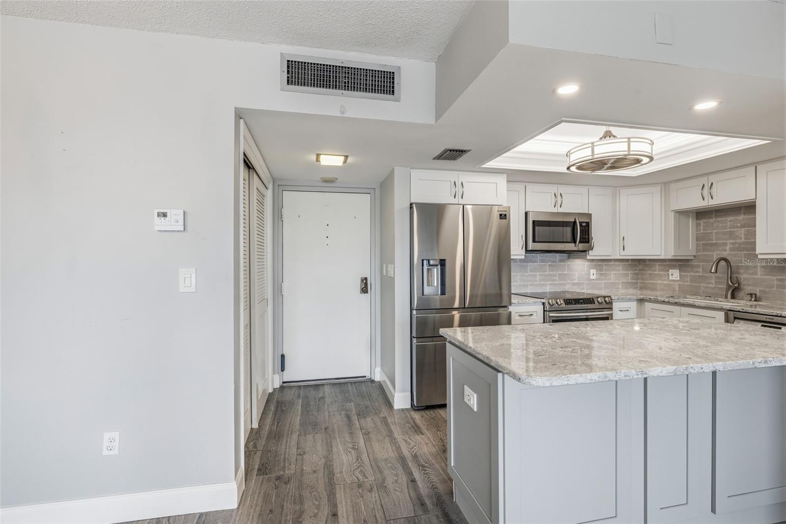 5220 BRITTANY DR S 901