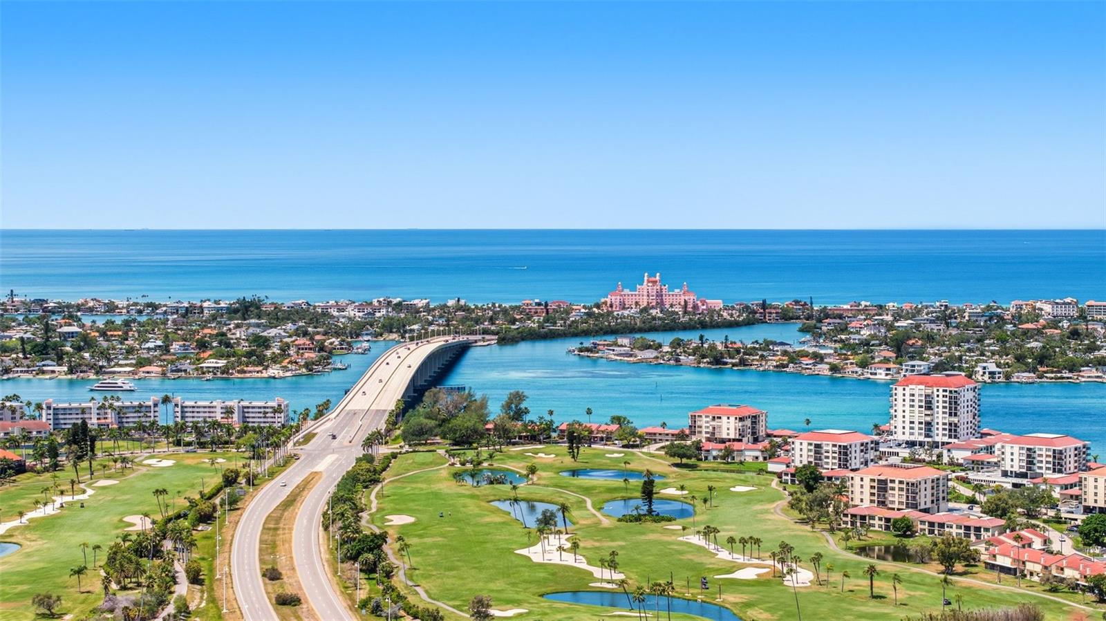 BAYWAY ISLES POINT BRITTANY FIVE - Residential