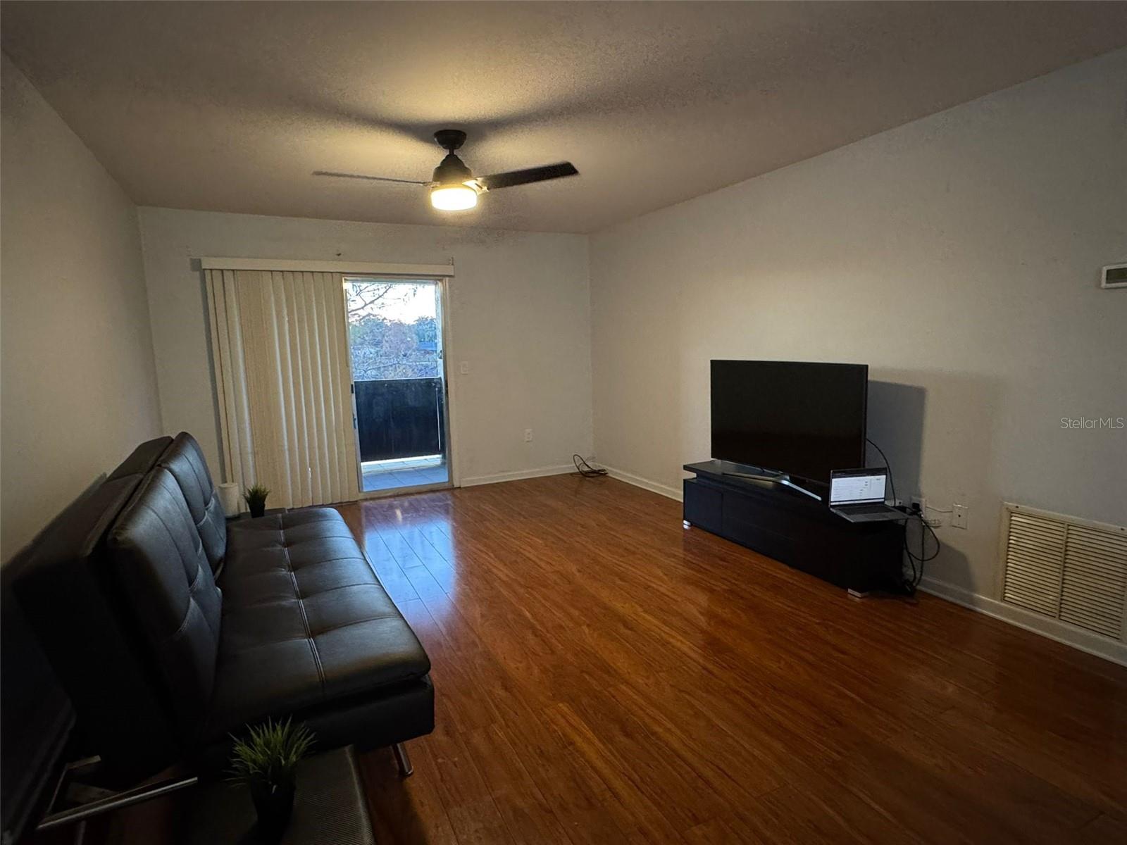 912 LAKE DESTINY ROAD G