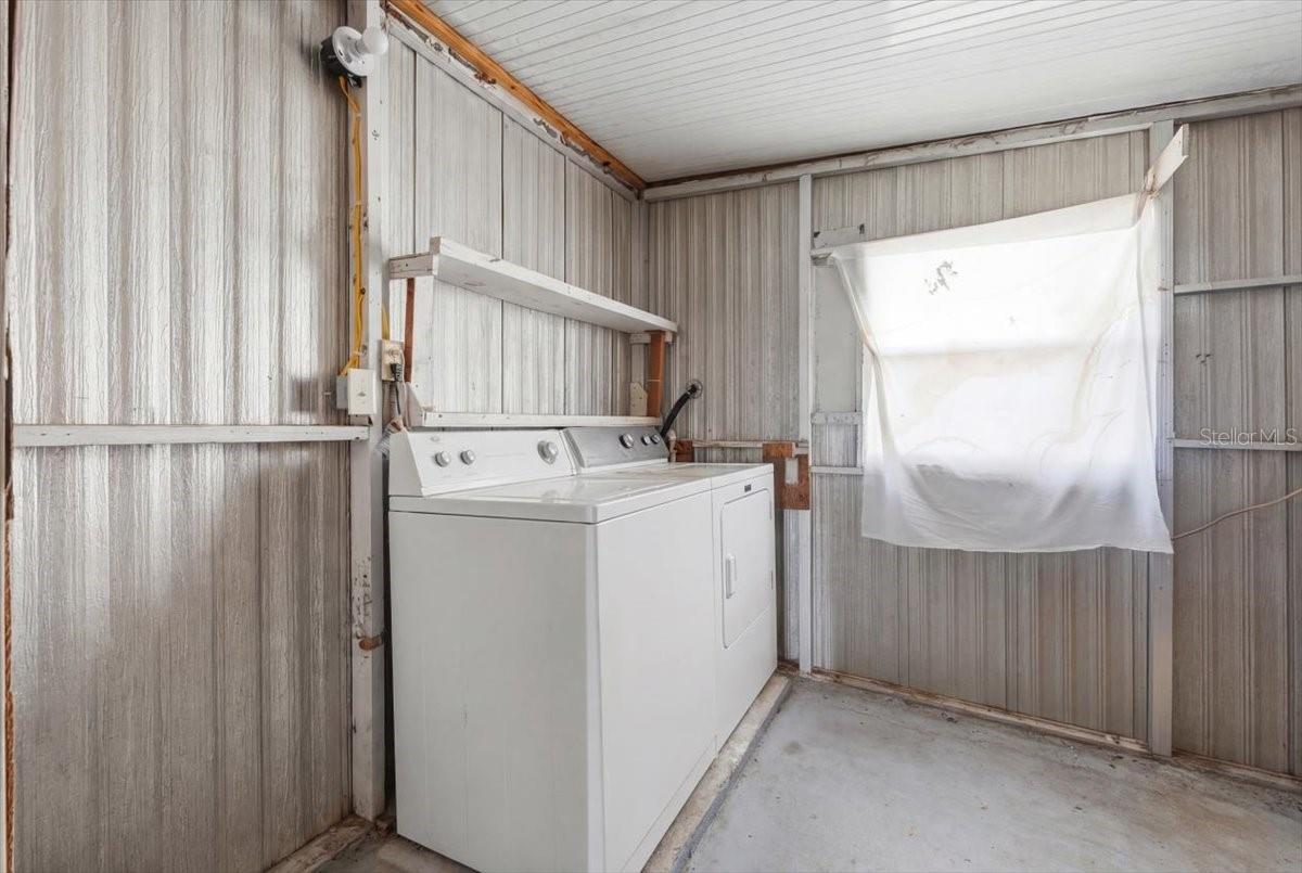 SUN-AIR COUNTRY CLUB - Residential