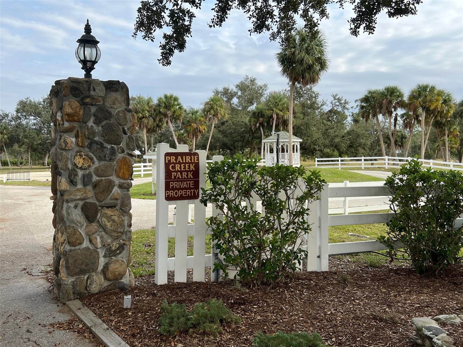 PRAIRIE CREEK PARK - Land