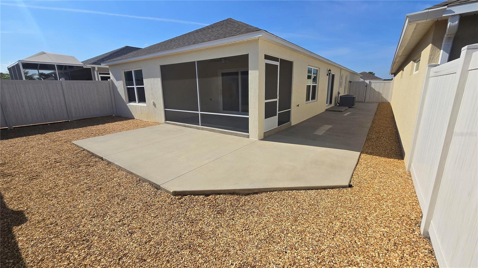 VILLAGES/SOUTHERN OAKS UN #65 - Residential