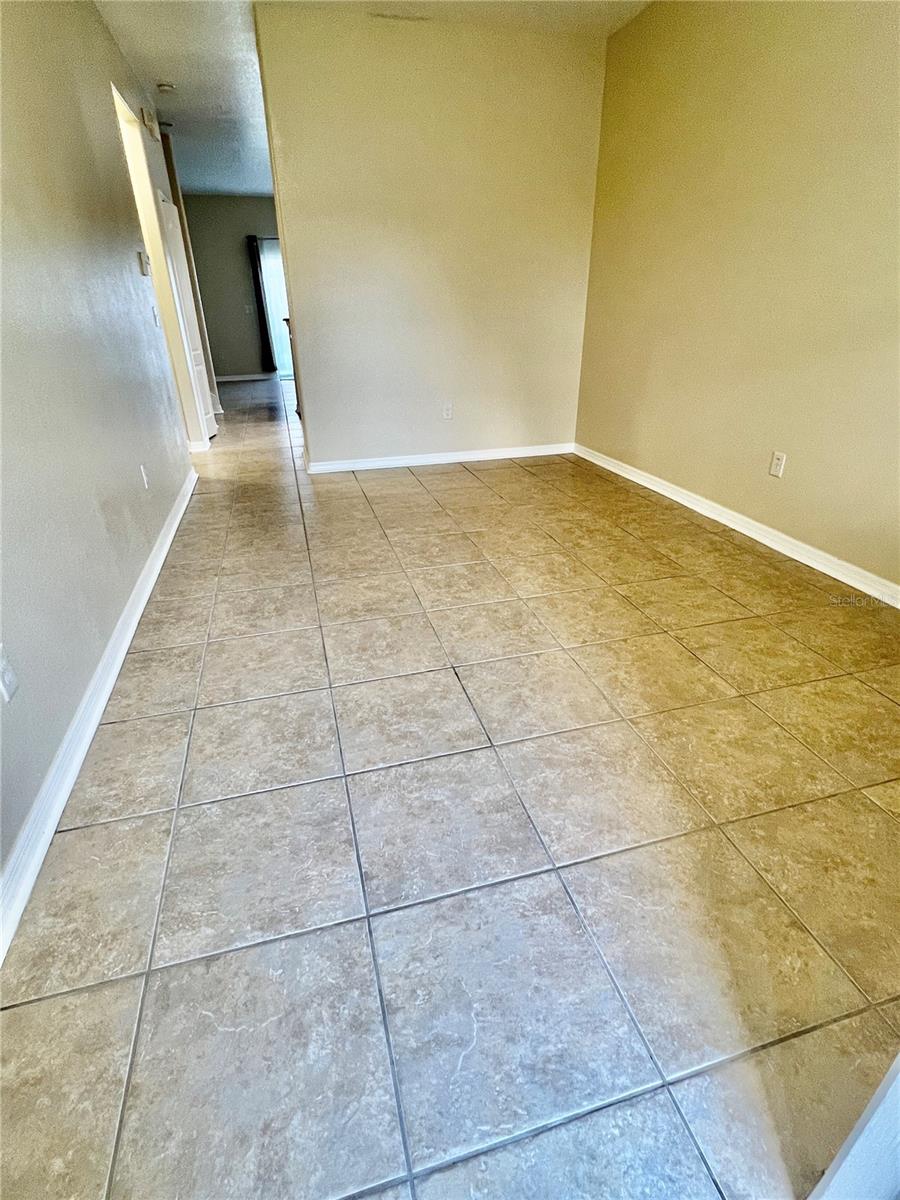 10709 SAVANNAH LANDING CIRCLE