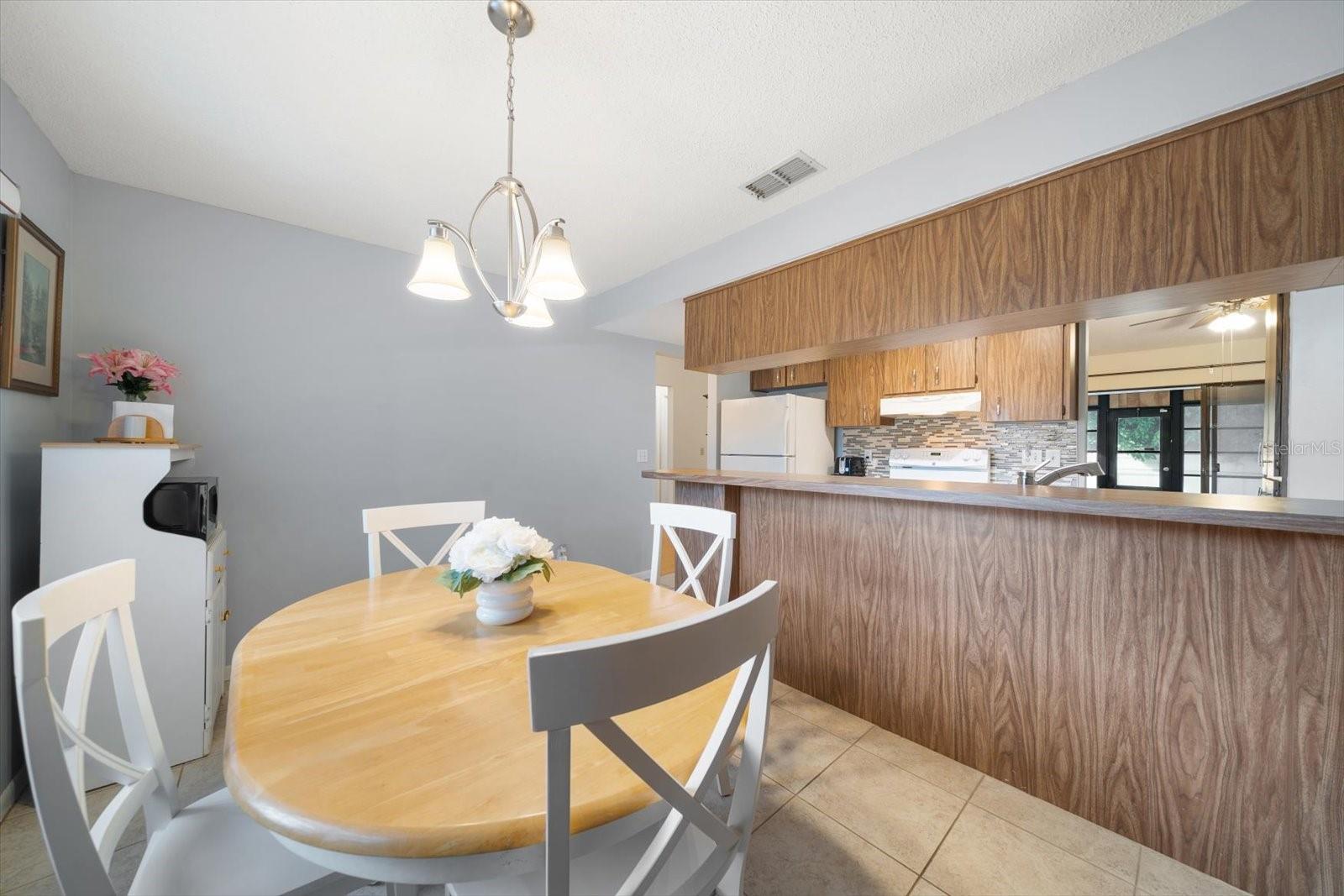 BARRINGTON HILLS - Residential