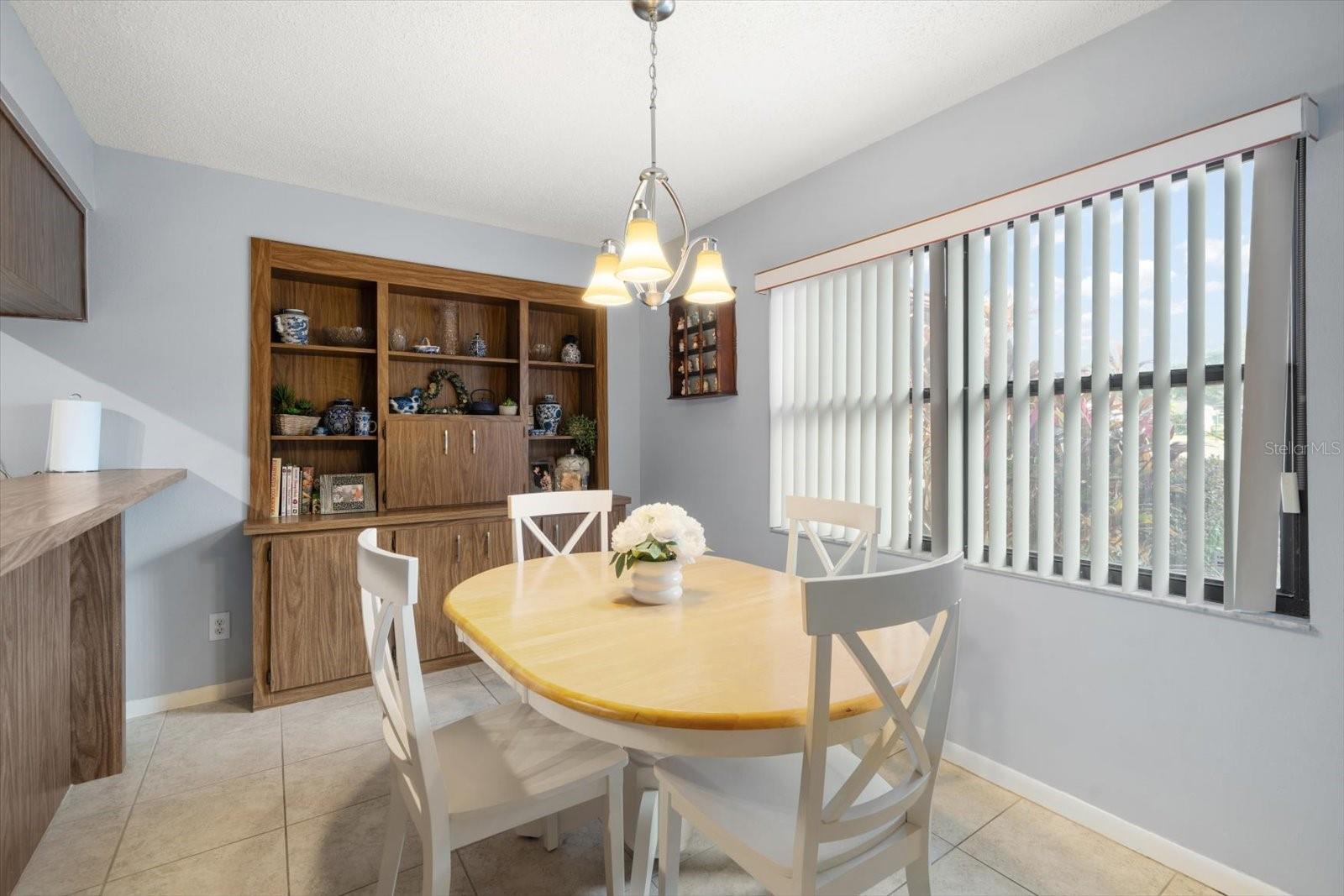 BARRINGTON HILLS - Residential