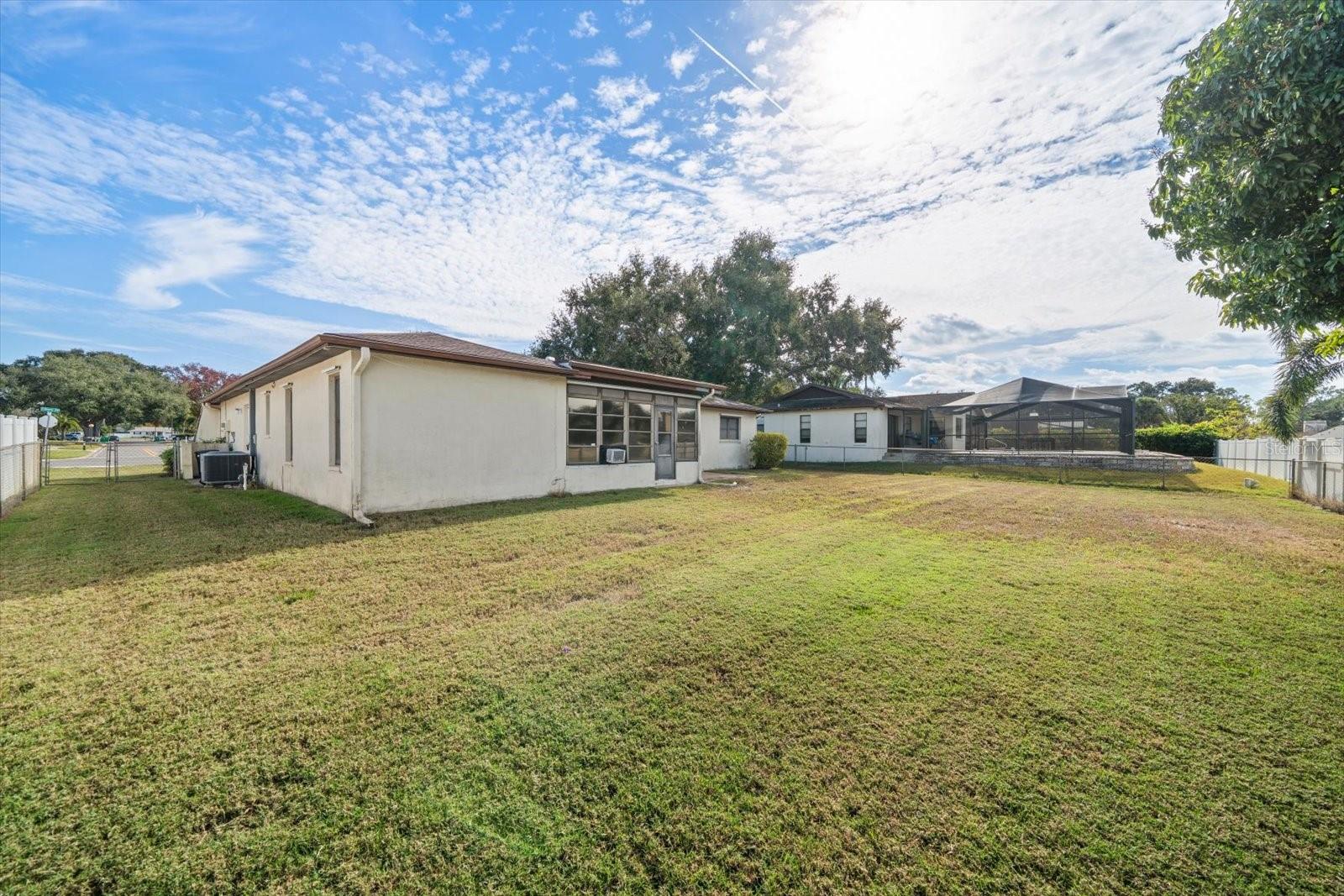 BARRINGTON HILLS - Residential