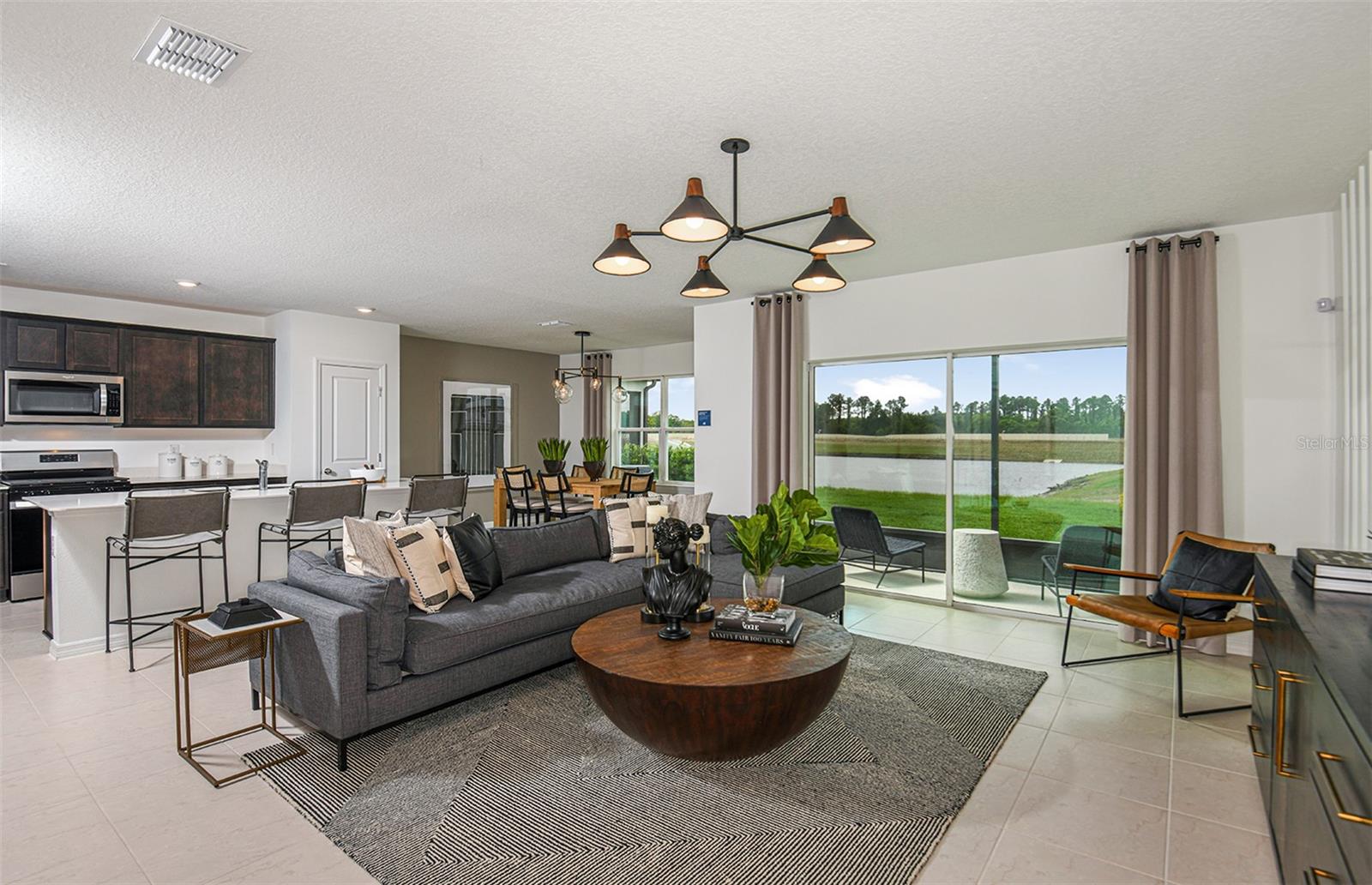 VIDAS WAY LEGACY PHASE 1B - Residential