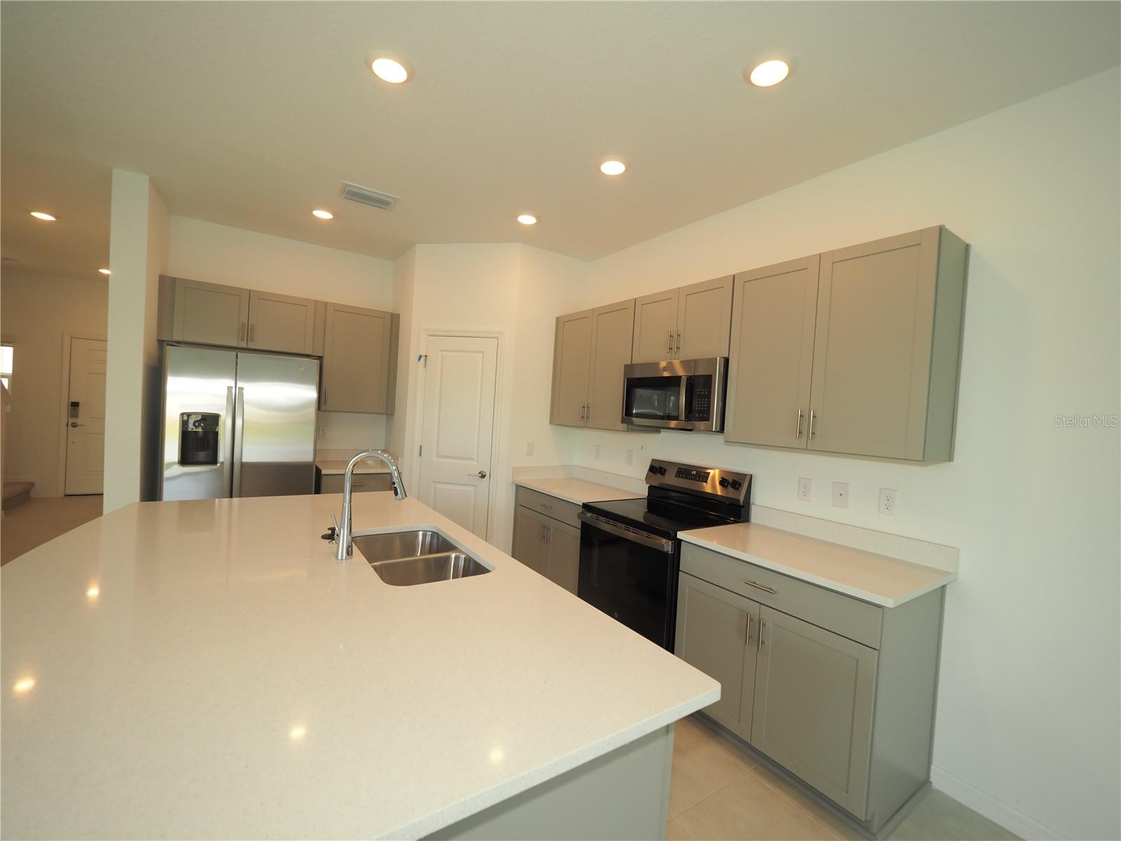 VINTERRA - Residential Lease