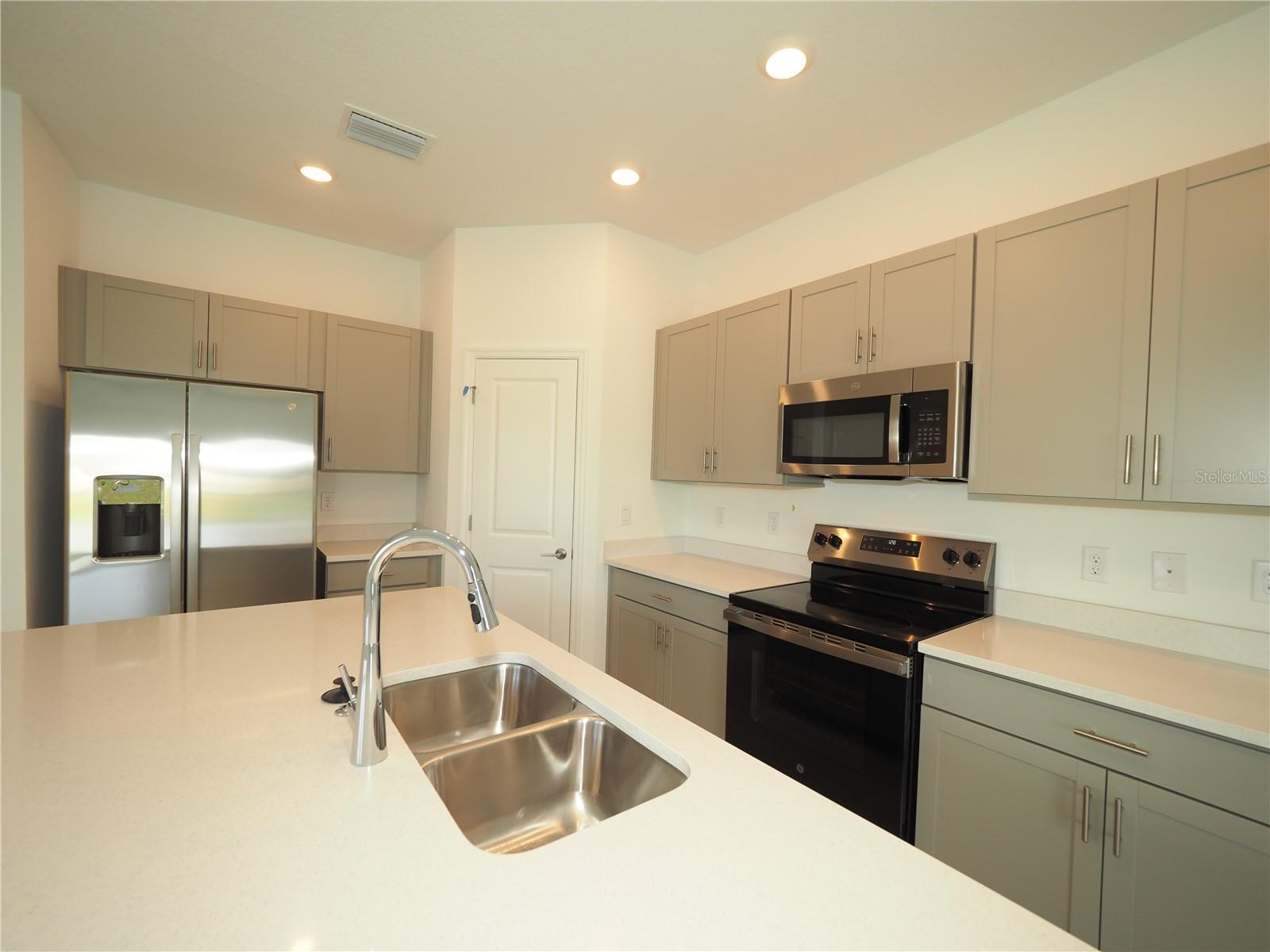 VINTERRA - Residential Lease