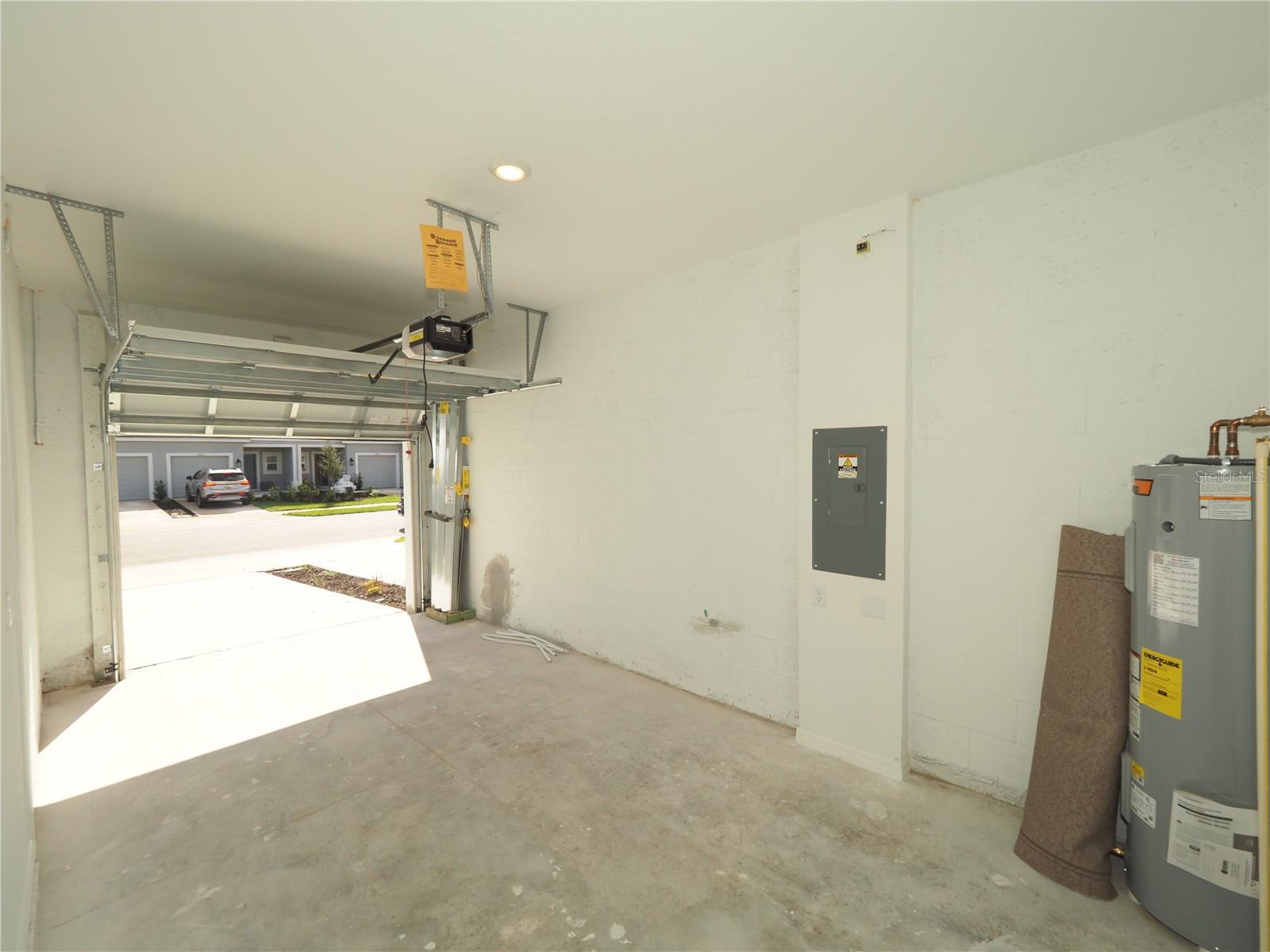 VINTERRA - Residential Lease