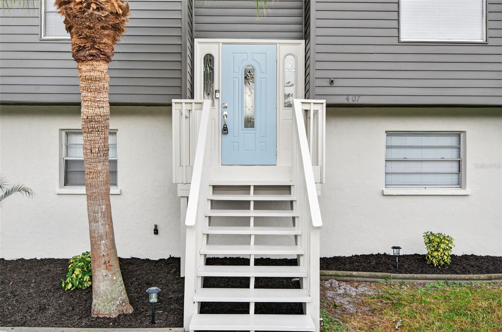 407 51ST STREET COURT W