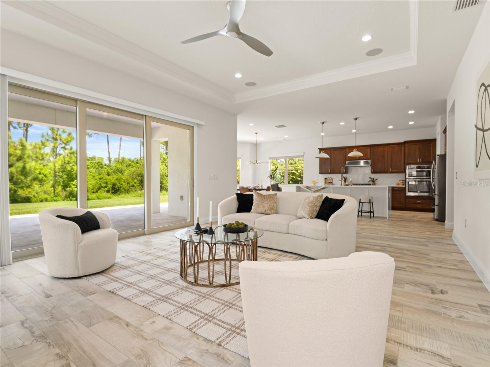 ROYAL CYPRESS PRESERVE - Residential