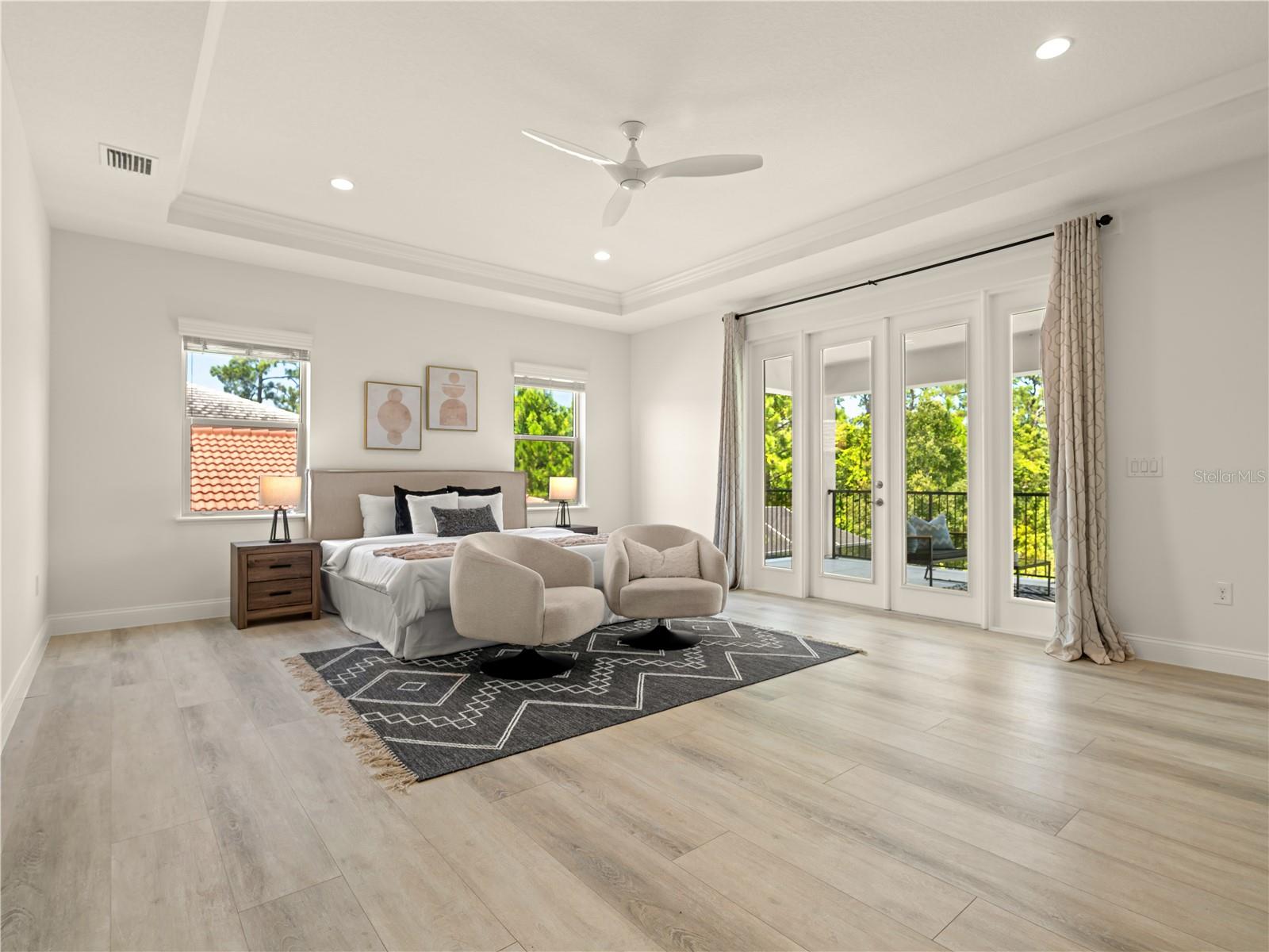 ROYAL CYPRESS PRESERVE - Residential