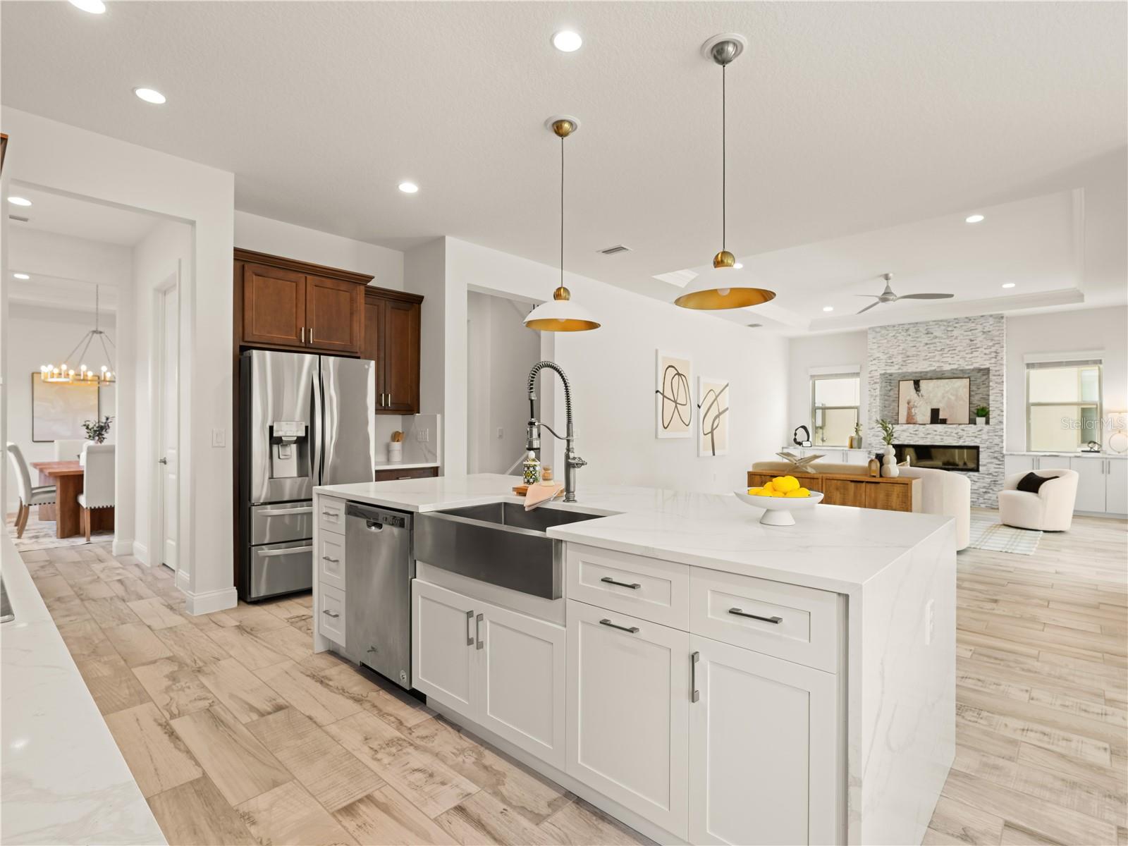 ROYAL CYPRESS PRESERVE - Residential